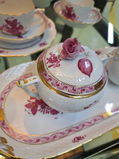 27020800d - Service, Herend, 20. Jh., Porzellan, purpurfarbene Bemalung, Apponyi purpur, ...