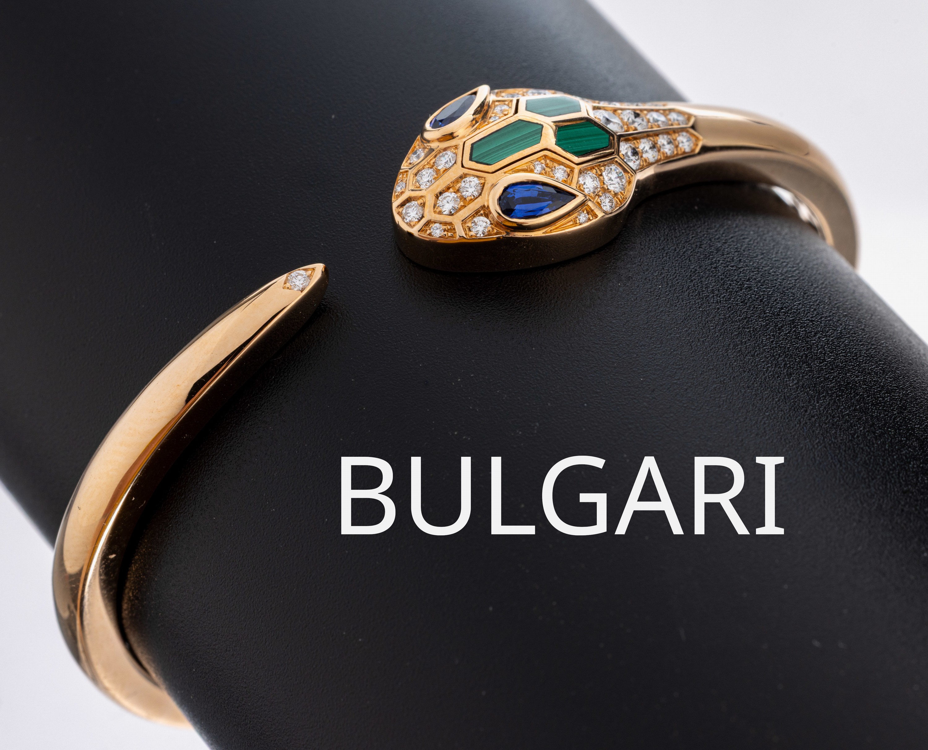 Image 27021223 - 18 kt Gold BULGARI Saphir-Brillant-Malachit- Armspange, RG 750/000, Modell Serpenti ...