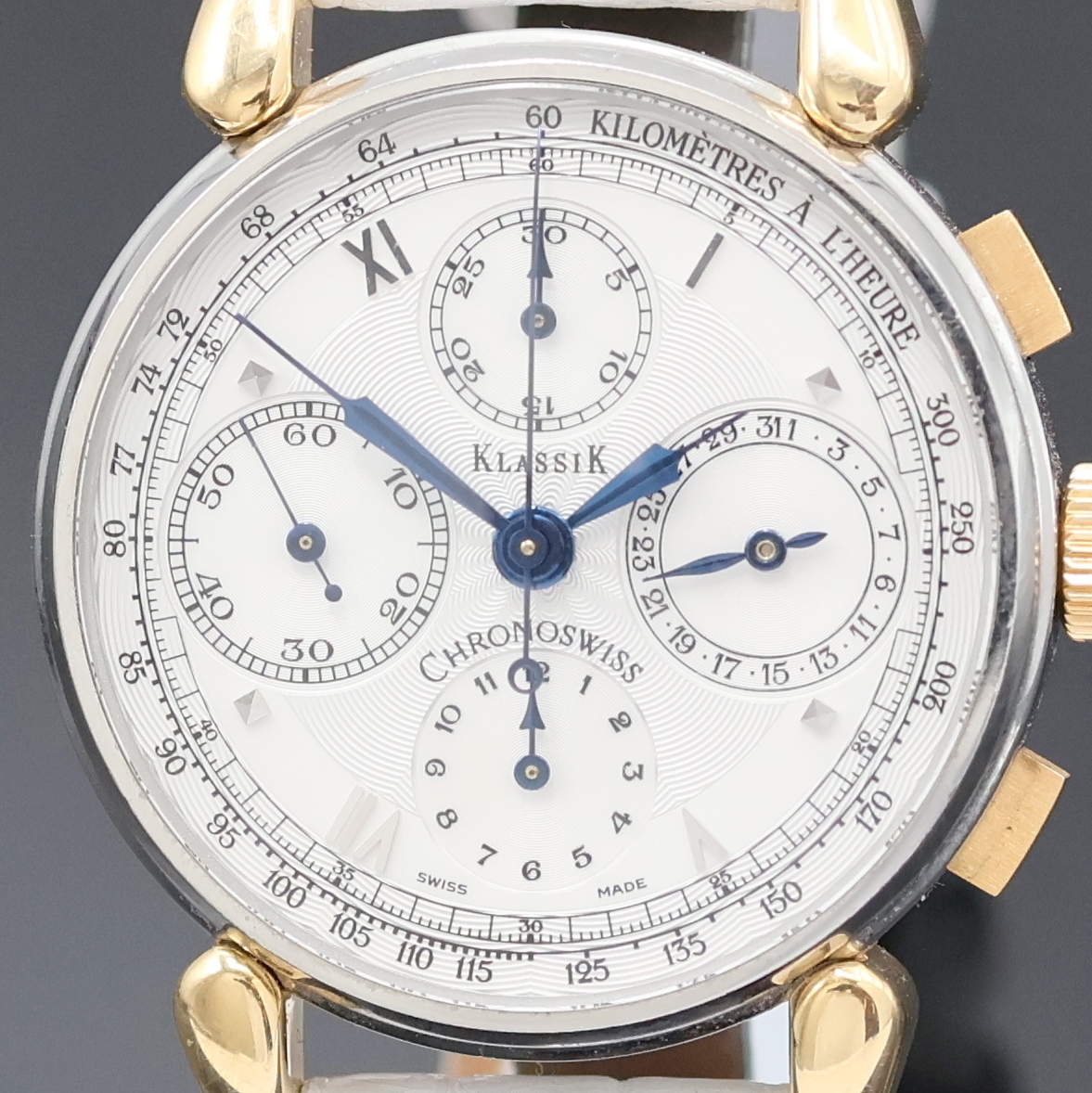Detail a: CHRONOSWISS Klassik Armbandchronograph in Stahl/Gold Referenz CH 7404, Schweiz um 2000, Automatik, 3-tlg. Geh. m. tropfenförm. Bandanstößen, ...