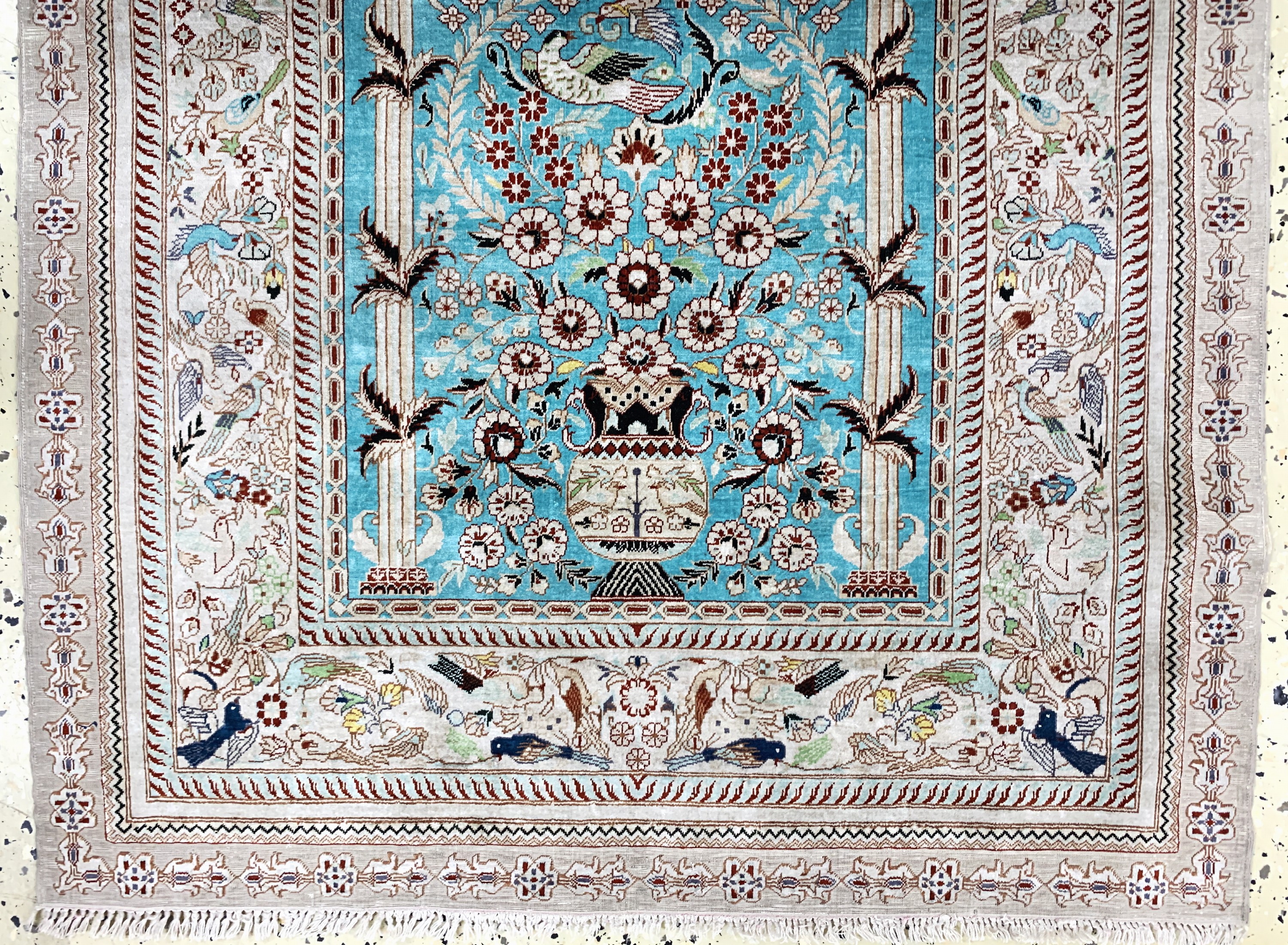 Detail i: 3 lot Hereke Seide fein, China, Ende 20.Jhd., reine Naturseide, ca. 122 x 78 cm, EHZ: 2-3