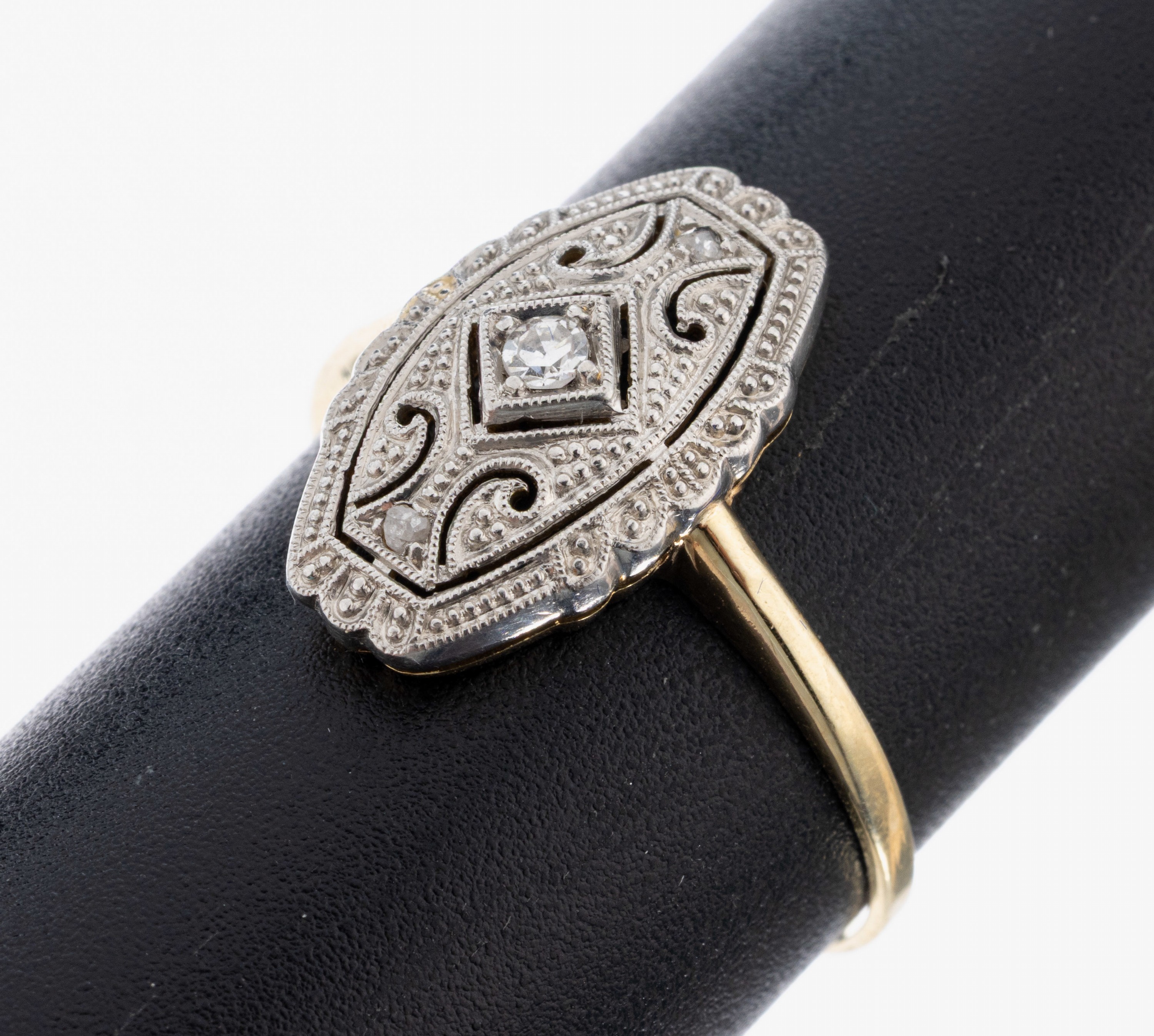 Image 27021472 - 14 kt Gold Art Deco Diamant-Ring, GG 585/000 und Platin, zeittyp. ...