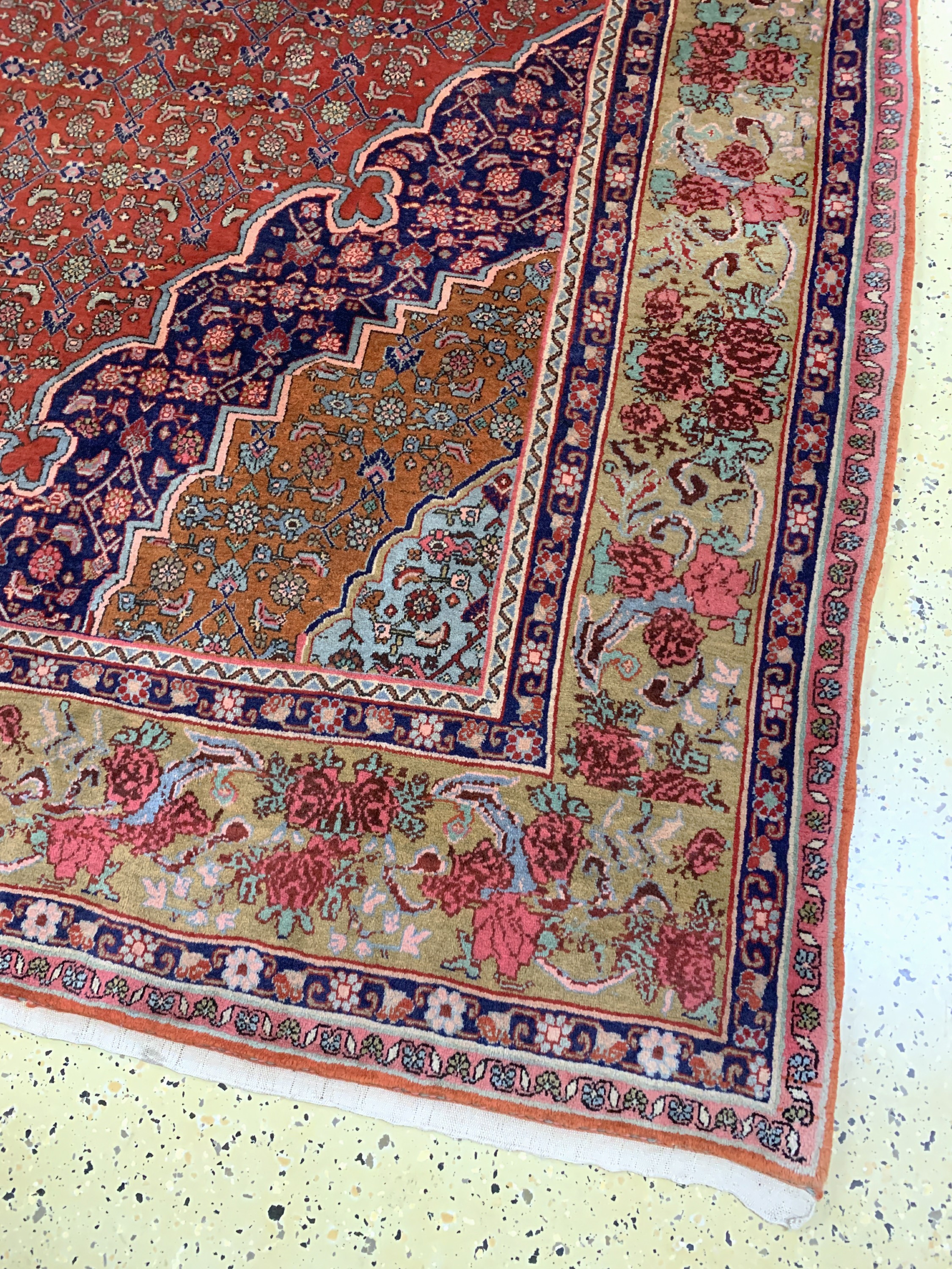 Detail a: Rosenbidjar Kork fein, Persien, Mitte 20.Jhd, Korkwolle auf Baumwolle, ca. 360 x 262cm, EHZ: 2