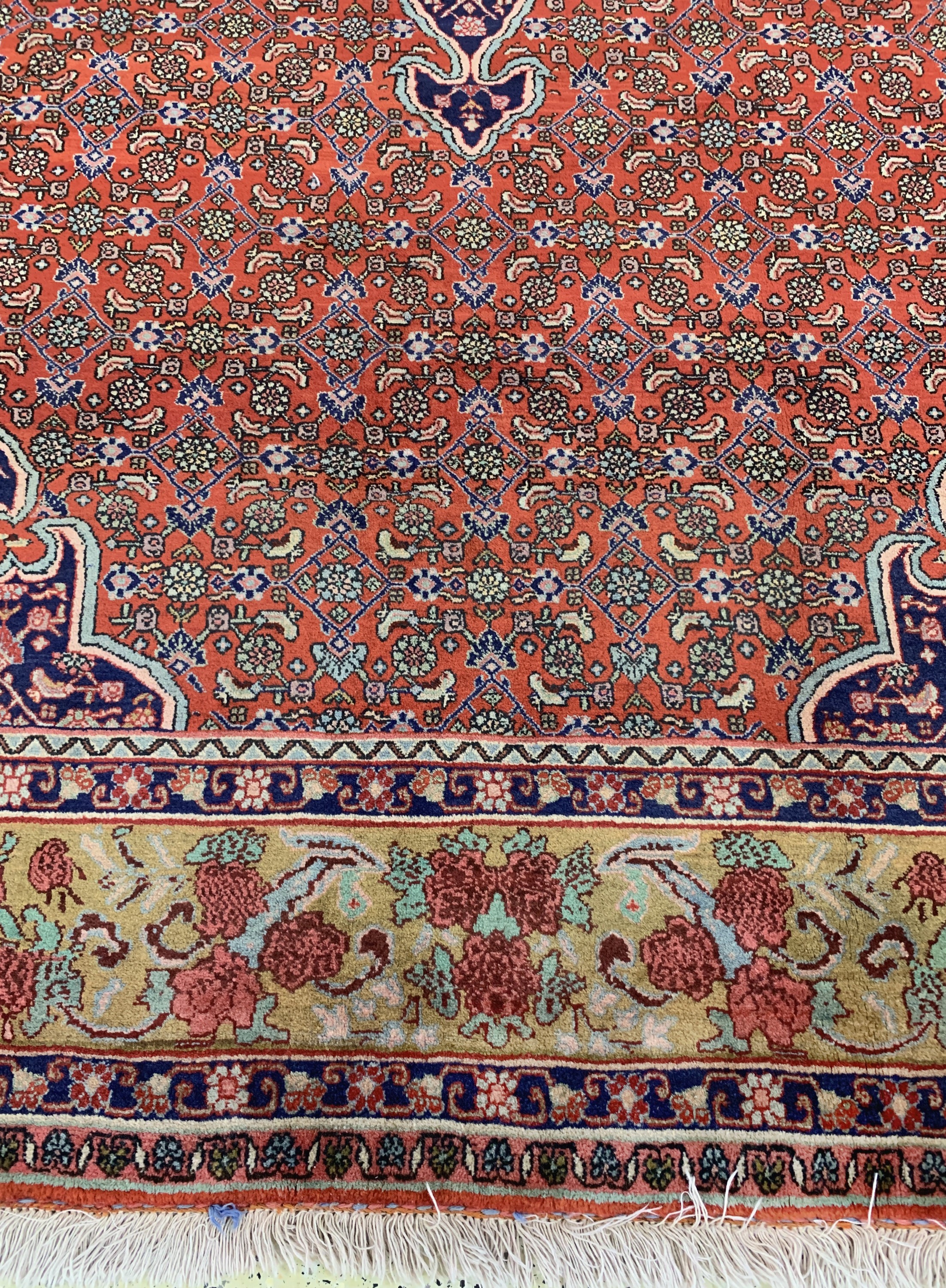Detail h: Rosenbidjar Kork fein, Persien, Mitte 20.Jhd, Korkwolle auf Baumwolle, ca. 360 x 262cm, EHZ: 2