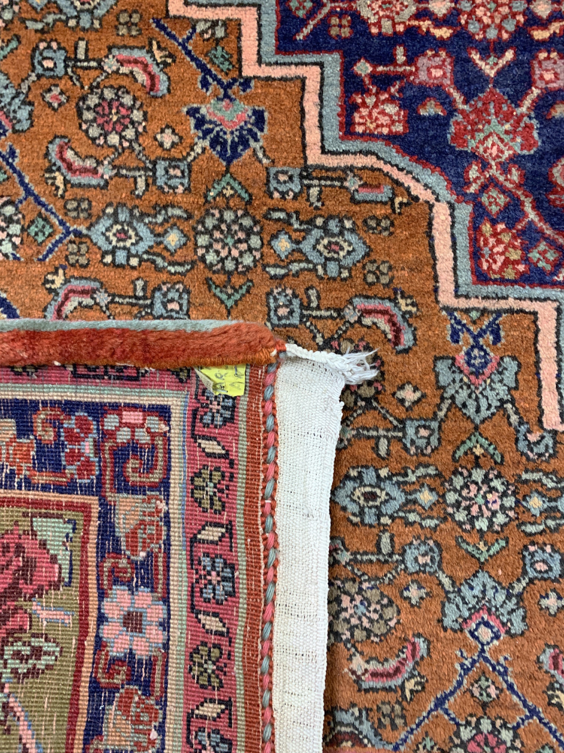 Detail j: Rosenbidjar Kork fein, Persien, Mitte 20.Jhd, Korkwolle auf Baumwolle, ca. 360 x 262cm, EHZ: 2