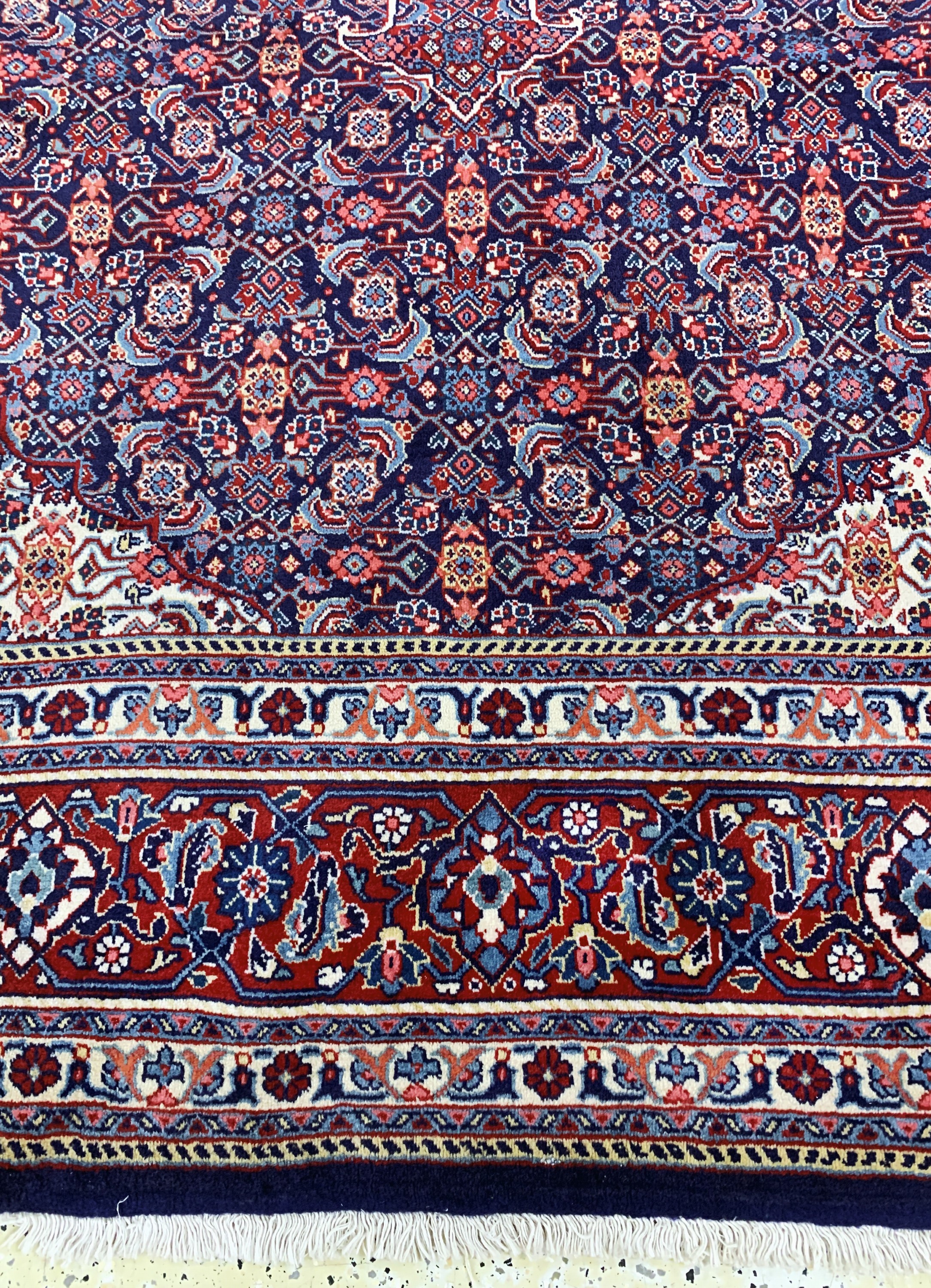 Detail h: Sarogh, Persien, Mitte 20.Jhd, Wolle auf Baumwolle, ca. 326 x 250 cm, EHZ: 2