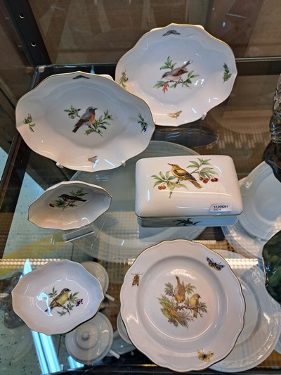 27021439d - Deckeldose, Tellerchen und fünf Schalen, Meissen, Vogelmalerei, 20. Jh., Porzellan, ...