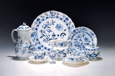 Image coffee set for 9 people, Meissen, 1930s, 1. choice, blue Blue Onion Pattern under the ...