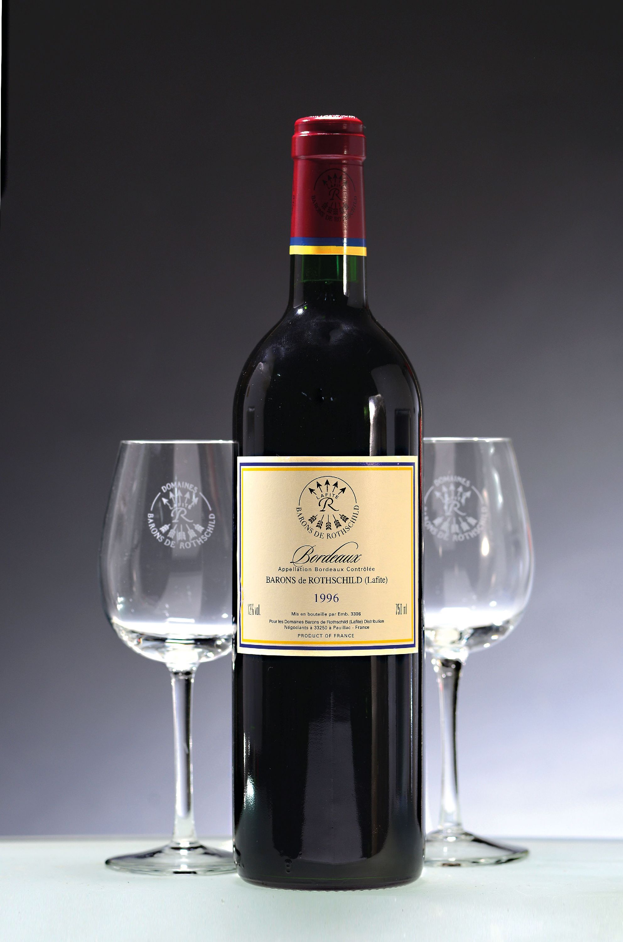 Image 27021522 - 1 Fl. 1996 Barons de Rothschild (Lafite), Bordeaux, im Geschenkkarton mit vier ...