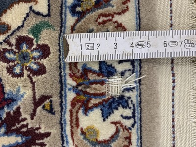 27021501d - Esfahan fein, Persien, Mitte 20.Jhd, Korkwolle auf Seide, ca. 167 x 110 cm, ...