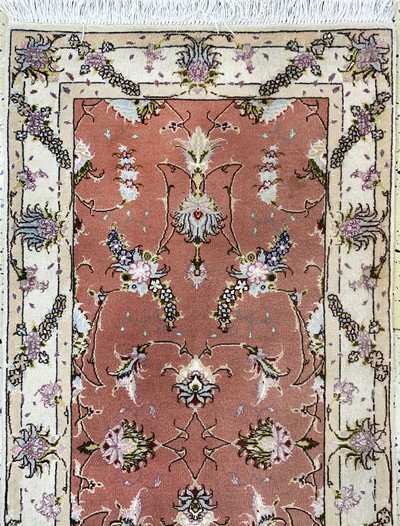 27021502a - Täbriz fein(50 Raj), Persien, Ende 20.Jhd, Korkwolle mit Seide, ca. 155 x 70 cm, ca. ...