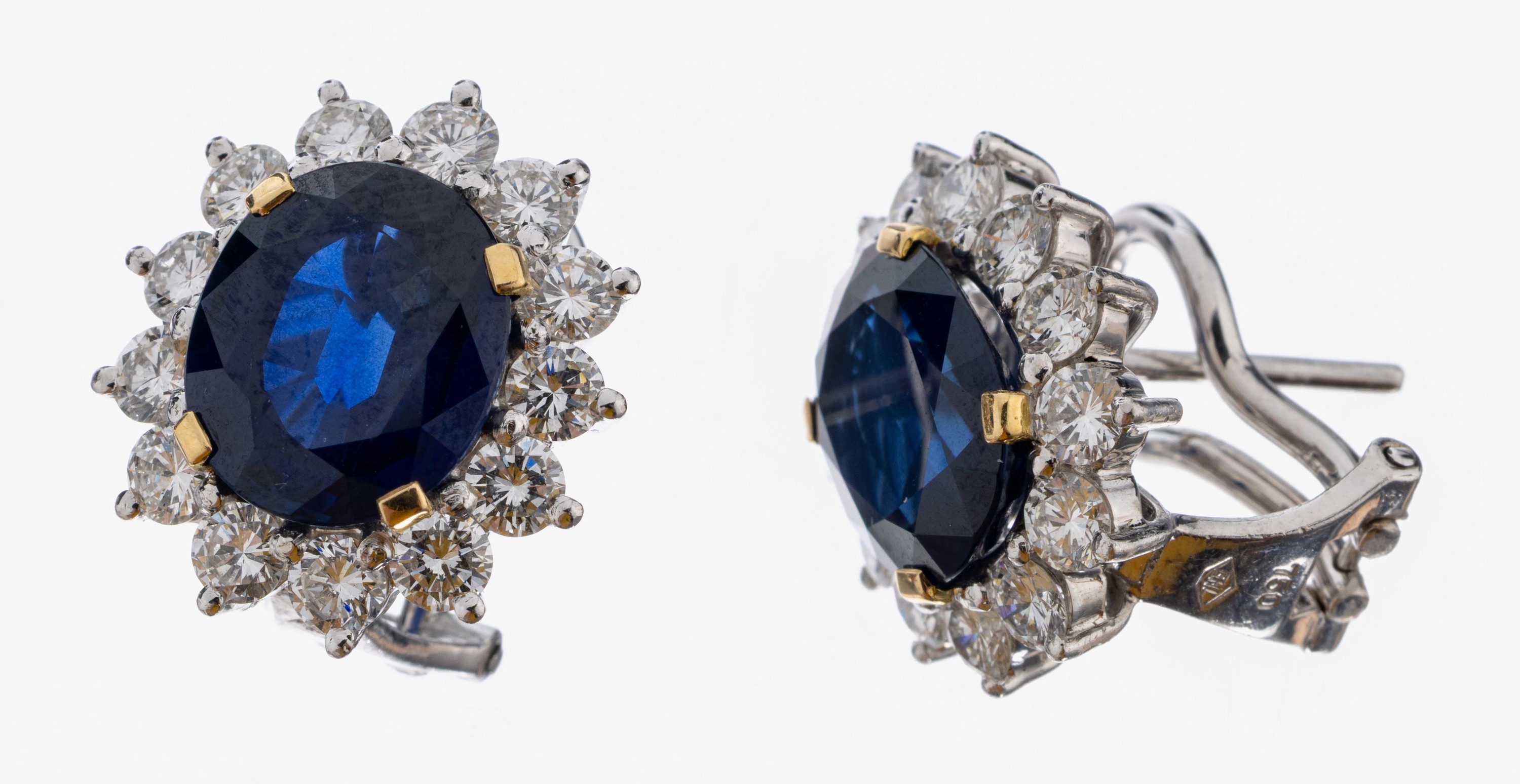 Image 27021970 - Paar 18 kt Gold Saphir-Brillant-Ohrstecker, WG 750/000, 2 ovalfacett. Saphire zus. ca. ...