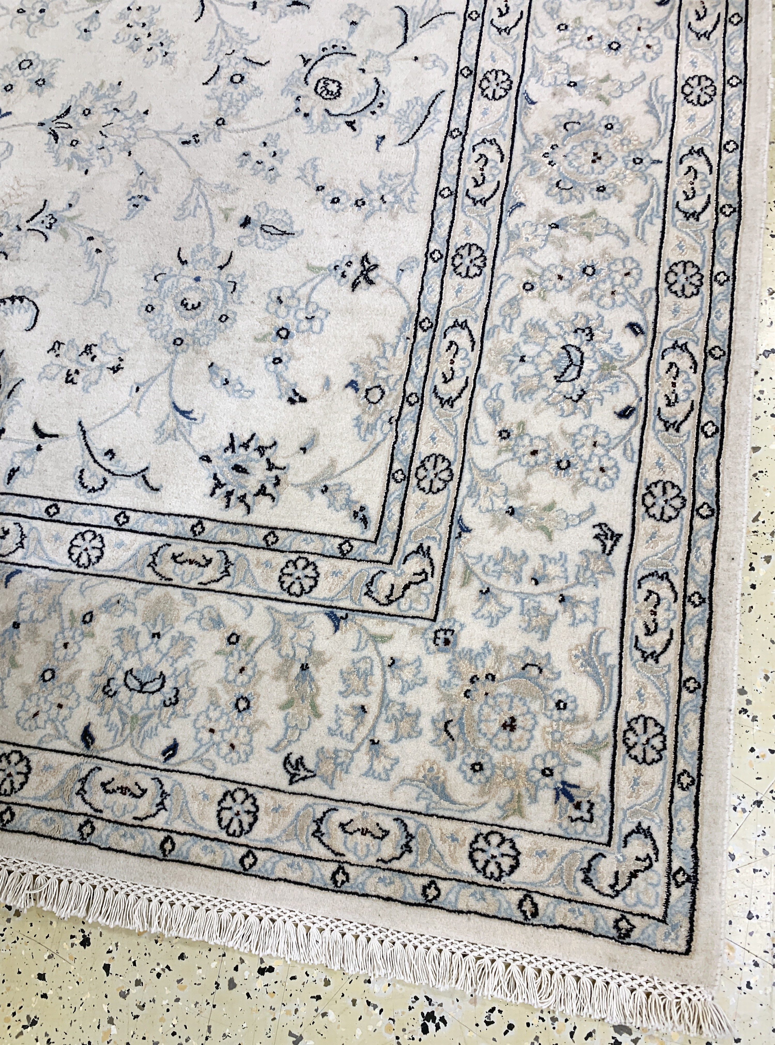 Detail d: Nain fein(9 La), Persien, Ende 20.Jhd, Korkwolle mit Seide, ca. 254 x 200 cm, ca. 500.000 Kn/qm, EHZ: 2