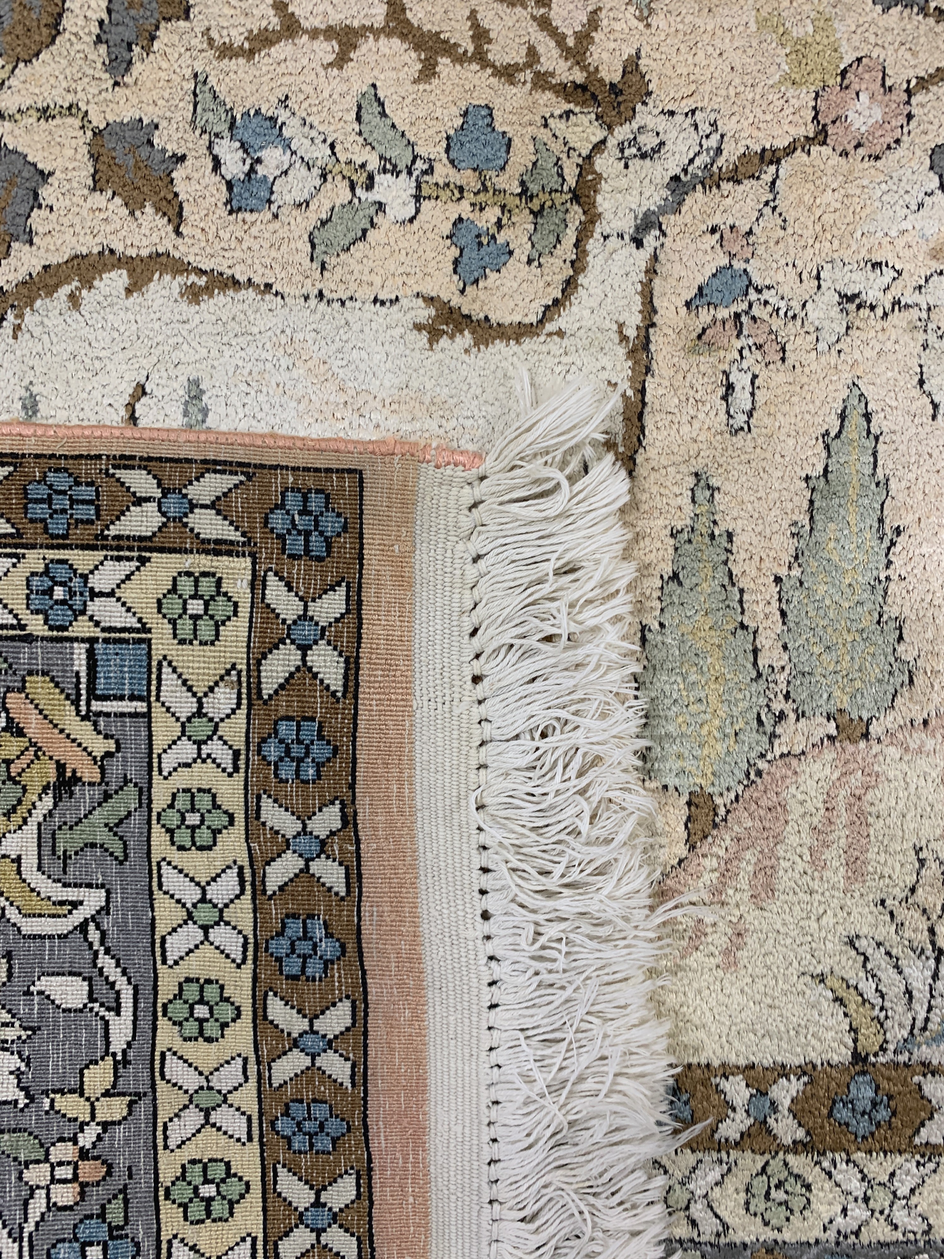Detail k: Kaschmir Seide Indian, "Lebensbaum-Motiv", Ende 20.Jhd, merzerisierte Baumwolle, ca. 376 x 260 cm, gereinigt, EHZ:(nahezu neuwertig)