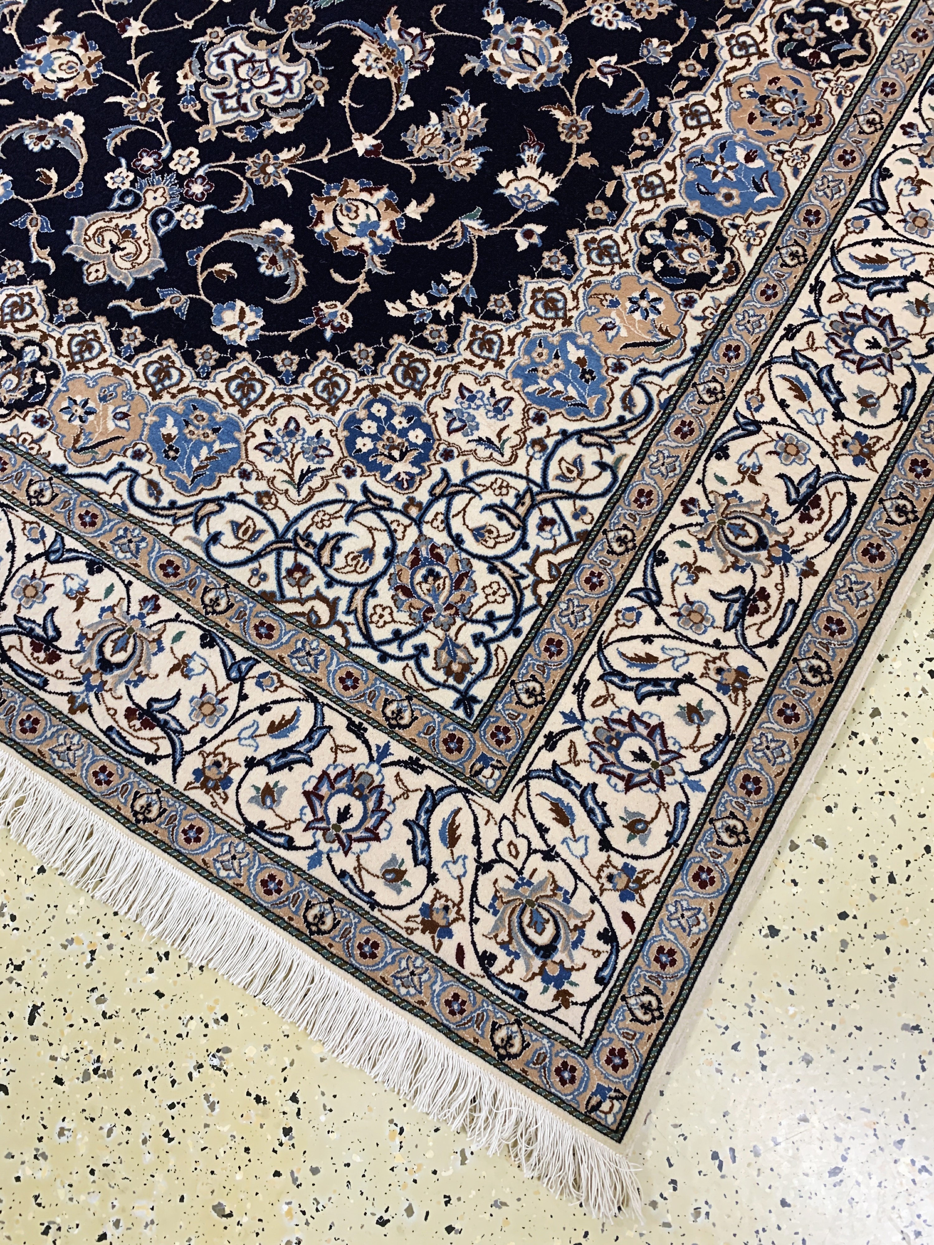 Detail a: Nain fein(6 La) Persien, Persien, Ende 20.Jhd, Korkwolle mit Seide, ca. 227 x 156 cm,ca. 1,0 Mio. Kn/qm, EHZ:(nahezu neuwertig)