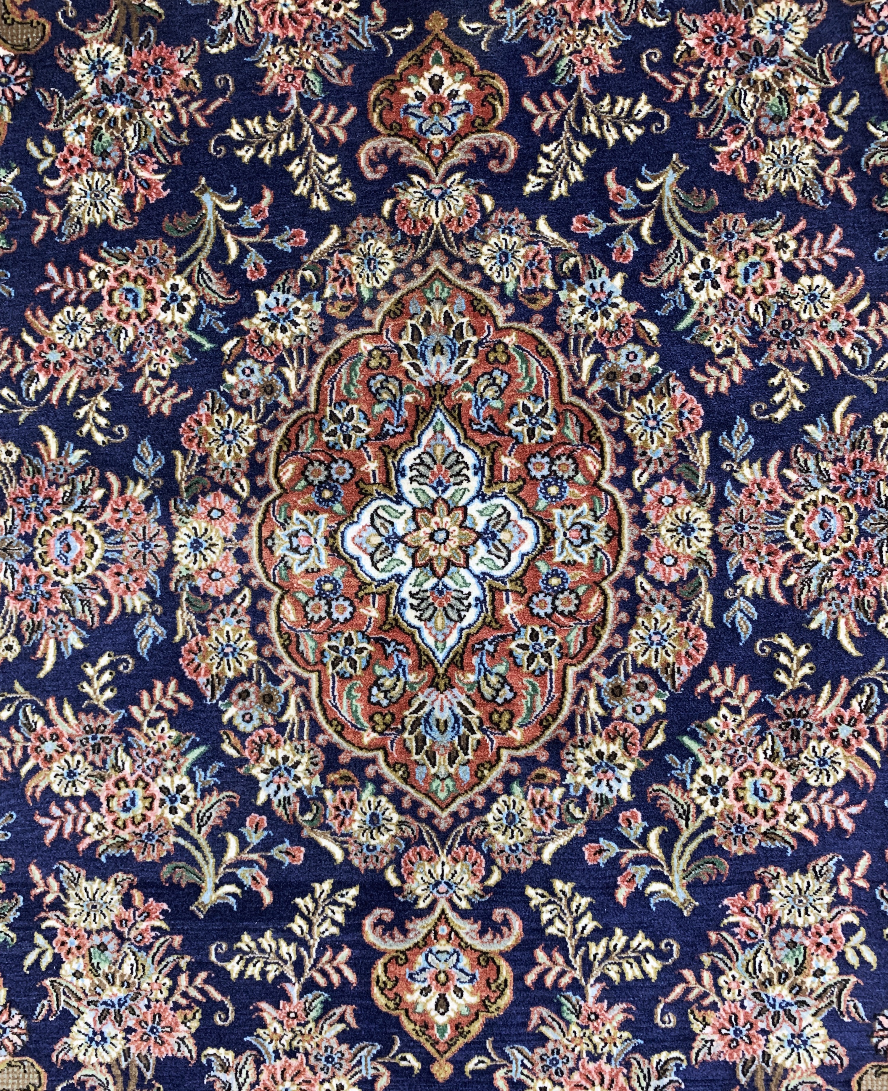 Detail c: Ghom Kork, Persien, Ende 20.Jhd, Korkwolle auf Baumwolle, ca. 203 x 142 cm, gereinigt, EHZ: 1-2