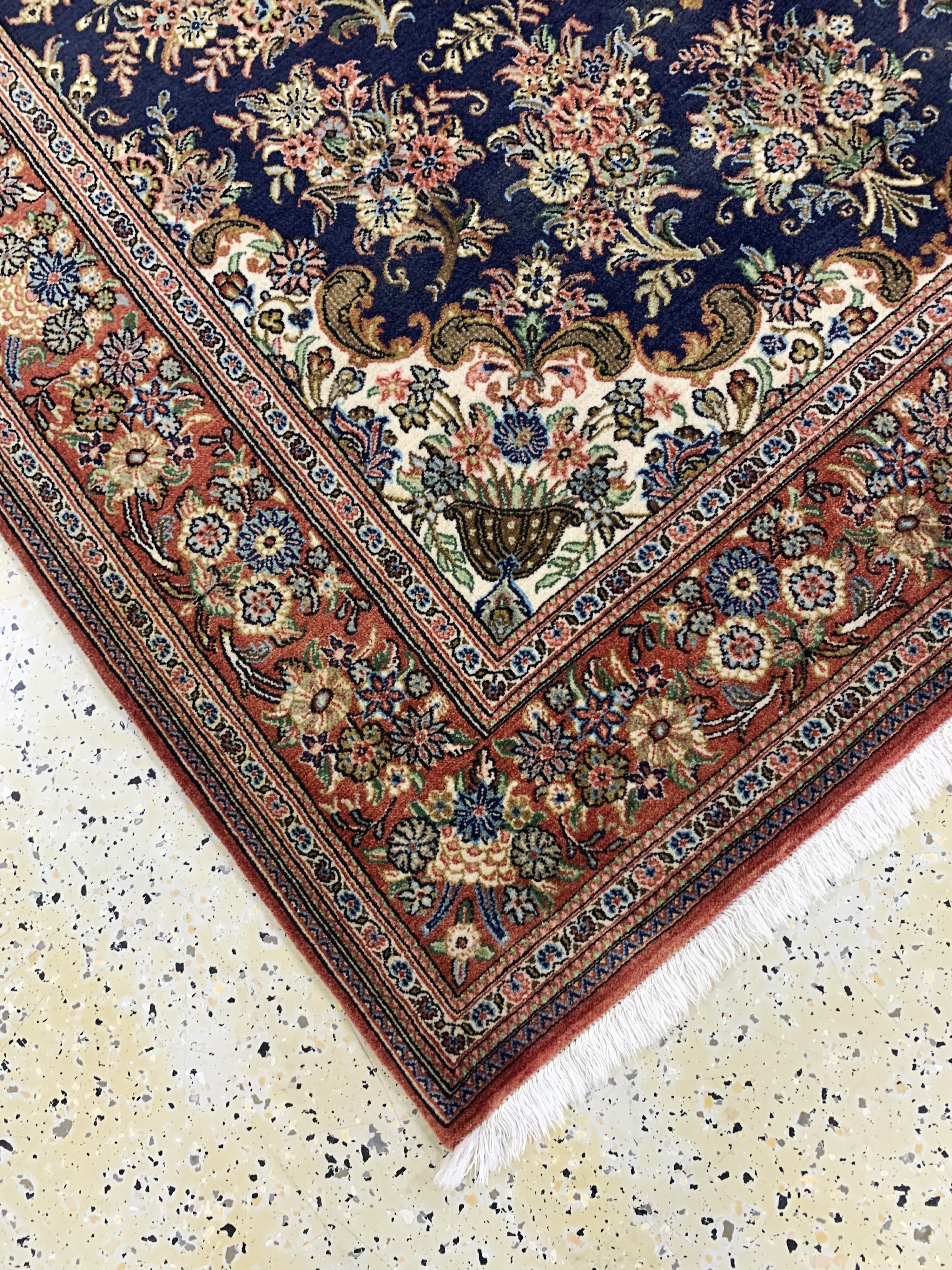 Detail e: Ghom Kork, Persien, Ende 20.Jhd, Korkwolle auf Baumwolle, ca. 203 x 142 cm, gereinigt, EHZ: 1-2