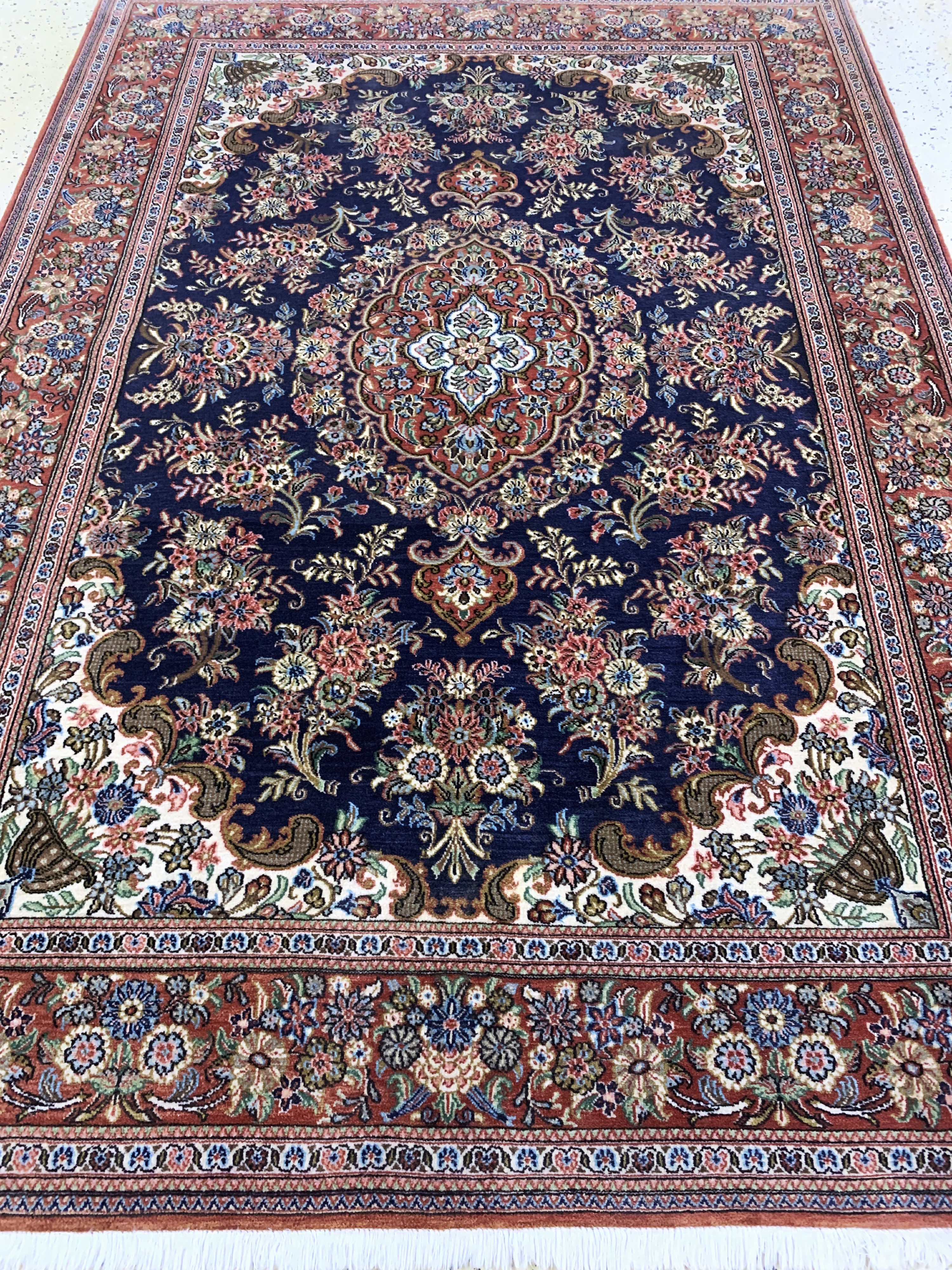 Detail f: Ghom Kork, Persien, Ende 20.Jhd, Korkwolle auf Baumwolle, ca. 203 x 142 cm, gereinigt, EHZ: 1-2