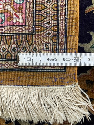 27022028g - Ghom Seide fein, Persien, Ende 20.Jhd, reine Naturseide, ca. 210 x 138 cm, ca. 1,0 Mio. ...