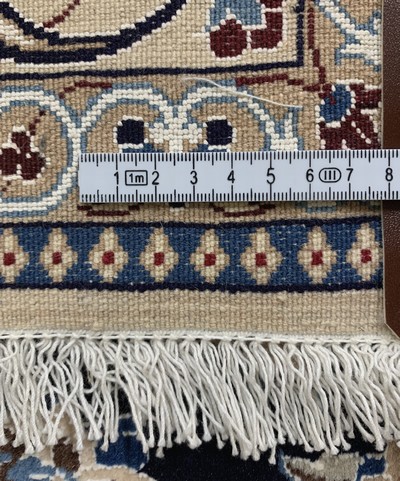 27022094g - Nain fein, Persien, signiert´Habibian´, Mitte 20.Jhd, Korkwolle mit Seide, ca. 200 x ...