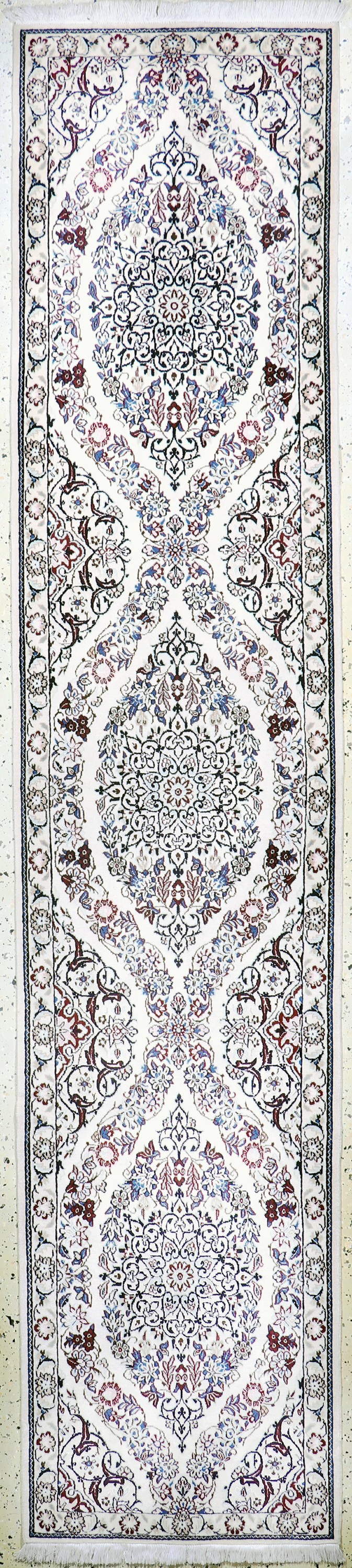 Image 27022101 - Nain fein, Persien, Neuwertig, Korkwolle mit Seide, ca. 290 x 62 cm, ca. 500.000 Kn/qm ...