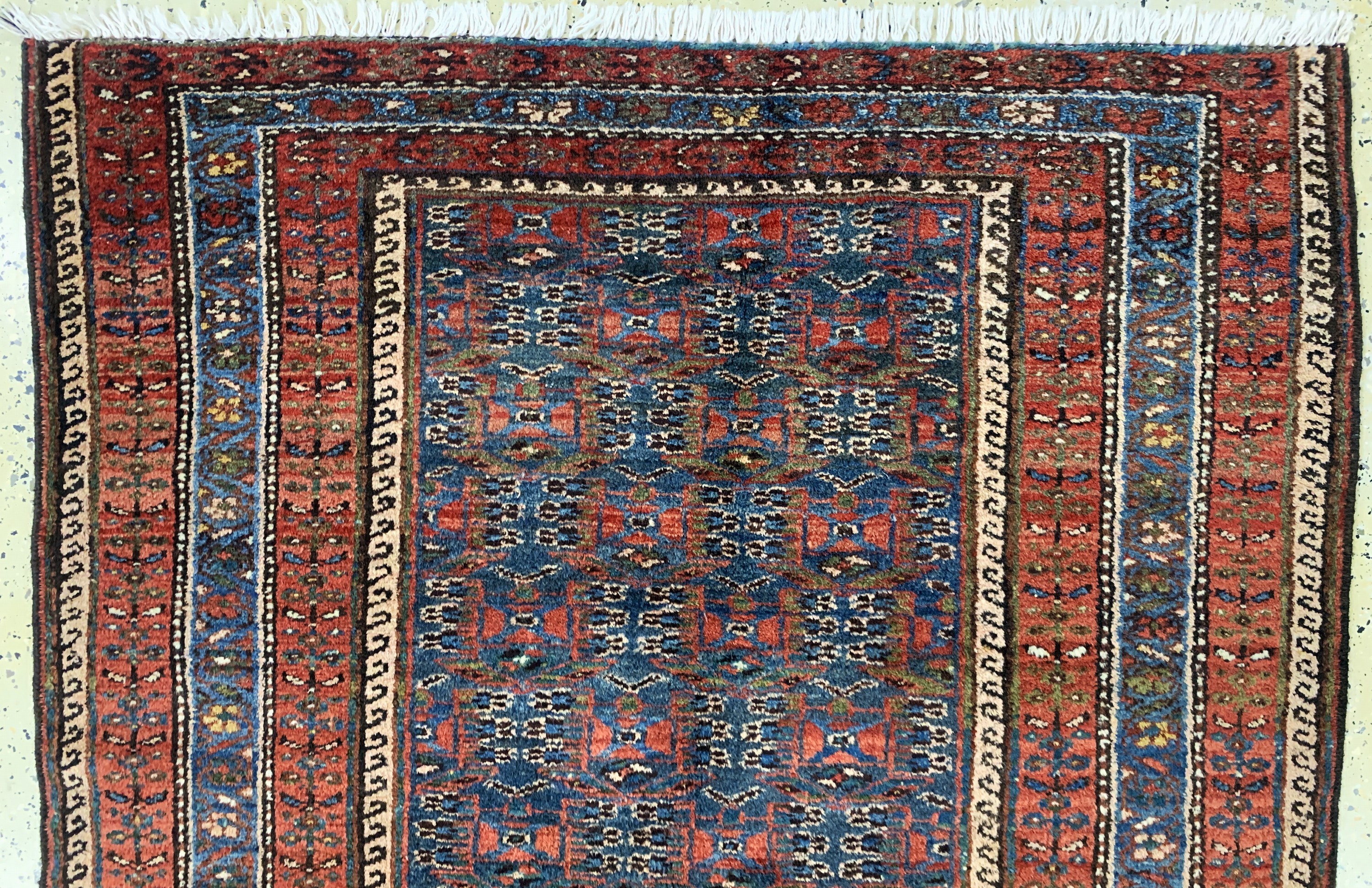 Detail a: Hamadan antik, Persien, um 1900, Wolle auf Baumwolle, ca. 190 x 130 cm, EHZ: 1-2, (Fransen erneuert)