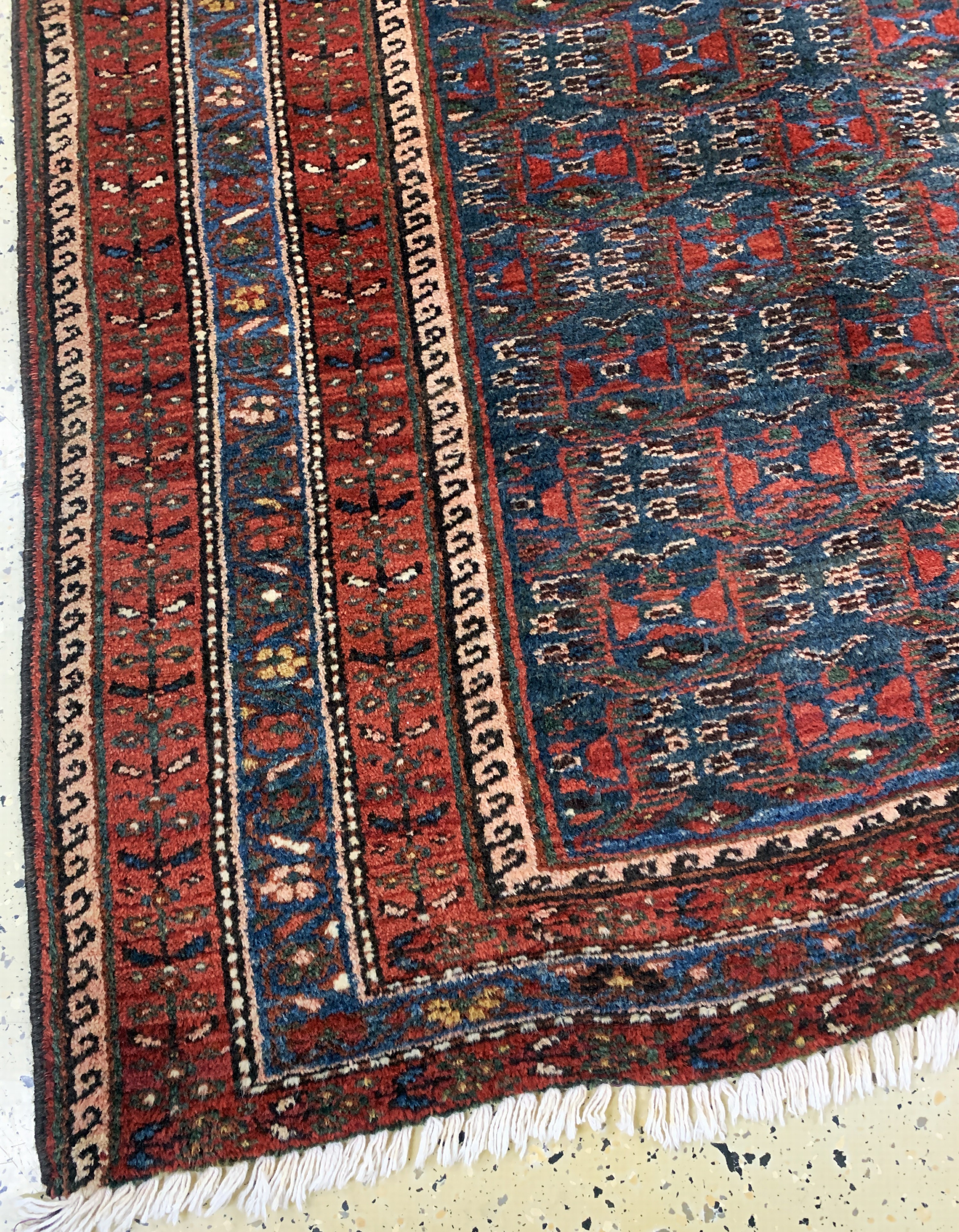 Detail c: Hamadan antik, Persien, um 1900, Wolle auf Baumwolle, ca. 190 x 130 cm, EHZ: 1-2, (Fransen erneuert)