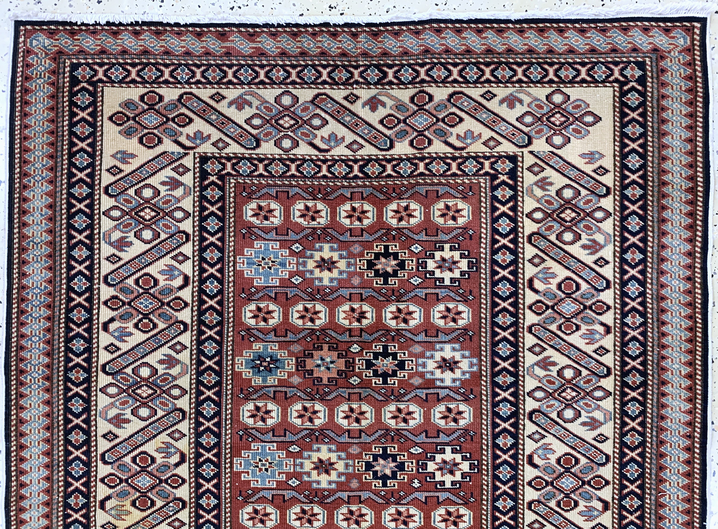 Detail a: Schirwan neugeknüpft, Pakistan, Ende 20.Jhd, Wolle auf Baumwolle, ca. 163 x 108 cm,EHZ: 2