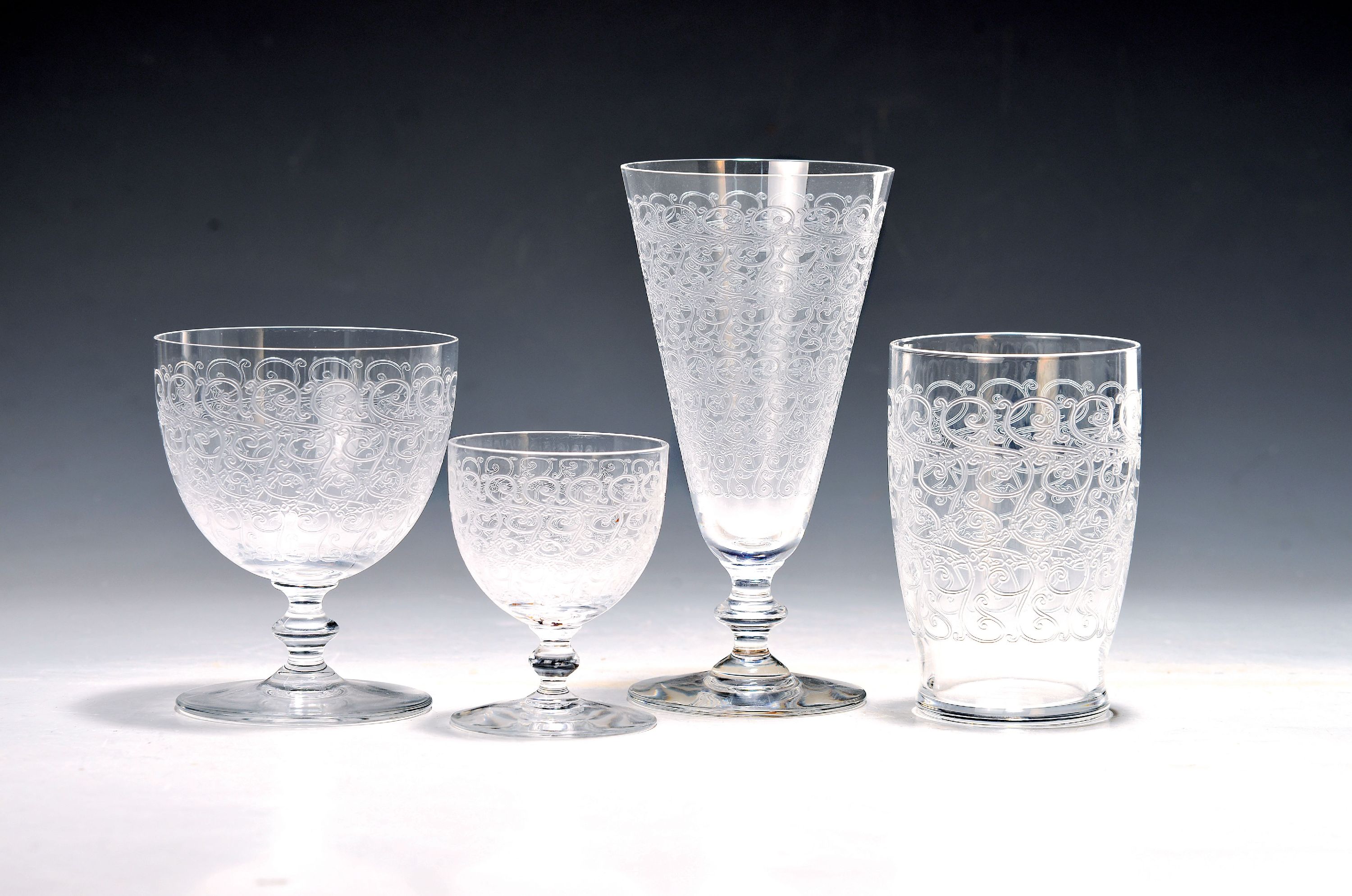 Image 27022109 - Trinkglasservice, Baccarat, Modell Rohan, farbloses Kristallglas, 11 Champagnerflöten ...