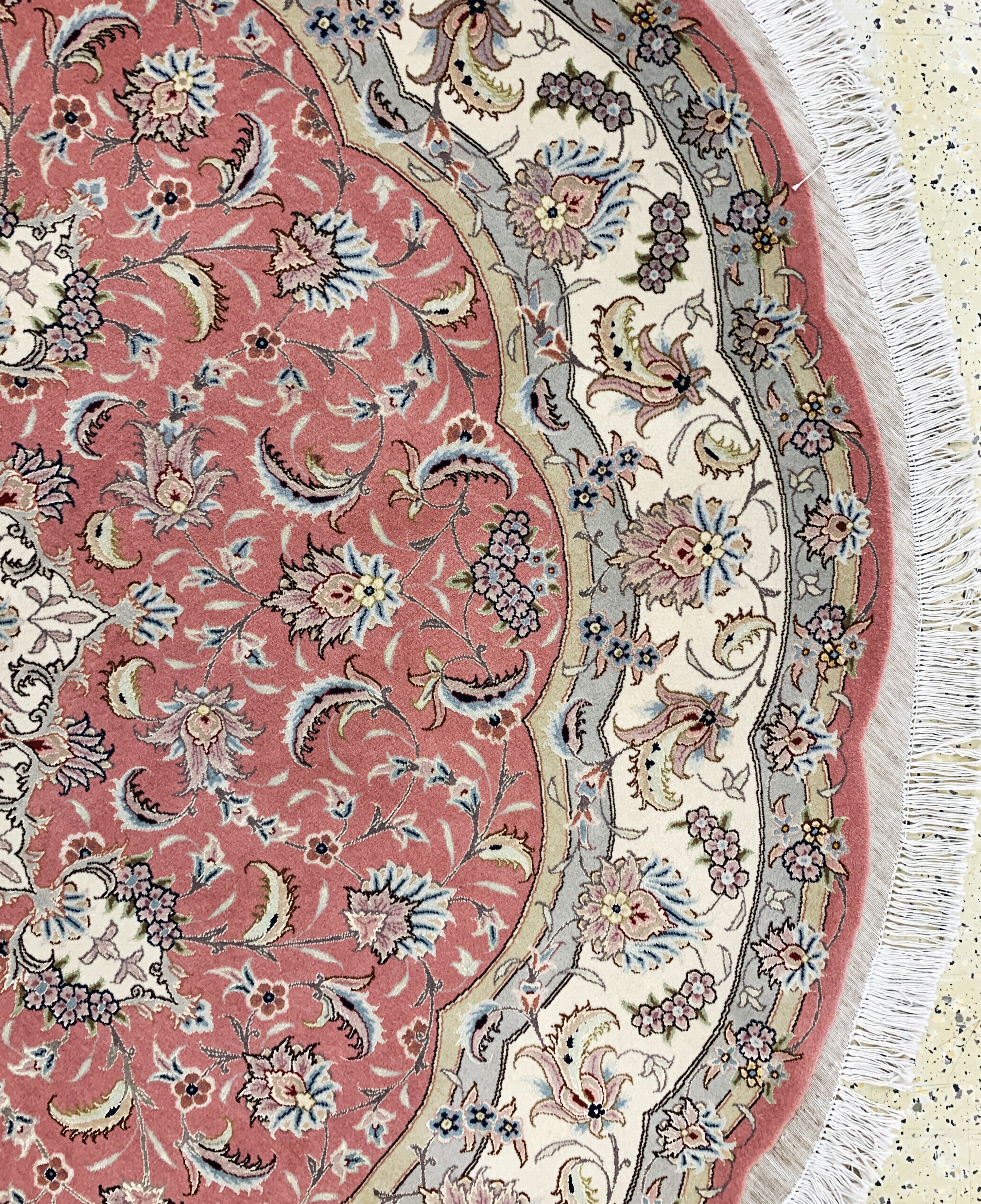 Detail d: Täbriz fein(50 Raj), Persien, Ende 20.Jhd, Korkwolle mit Seide, durchmesser: ca. 205 cm, ca. 500.000 Kn/qm, EHZ:(nahezu neuwertig)