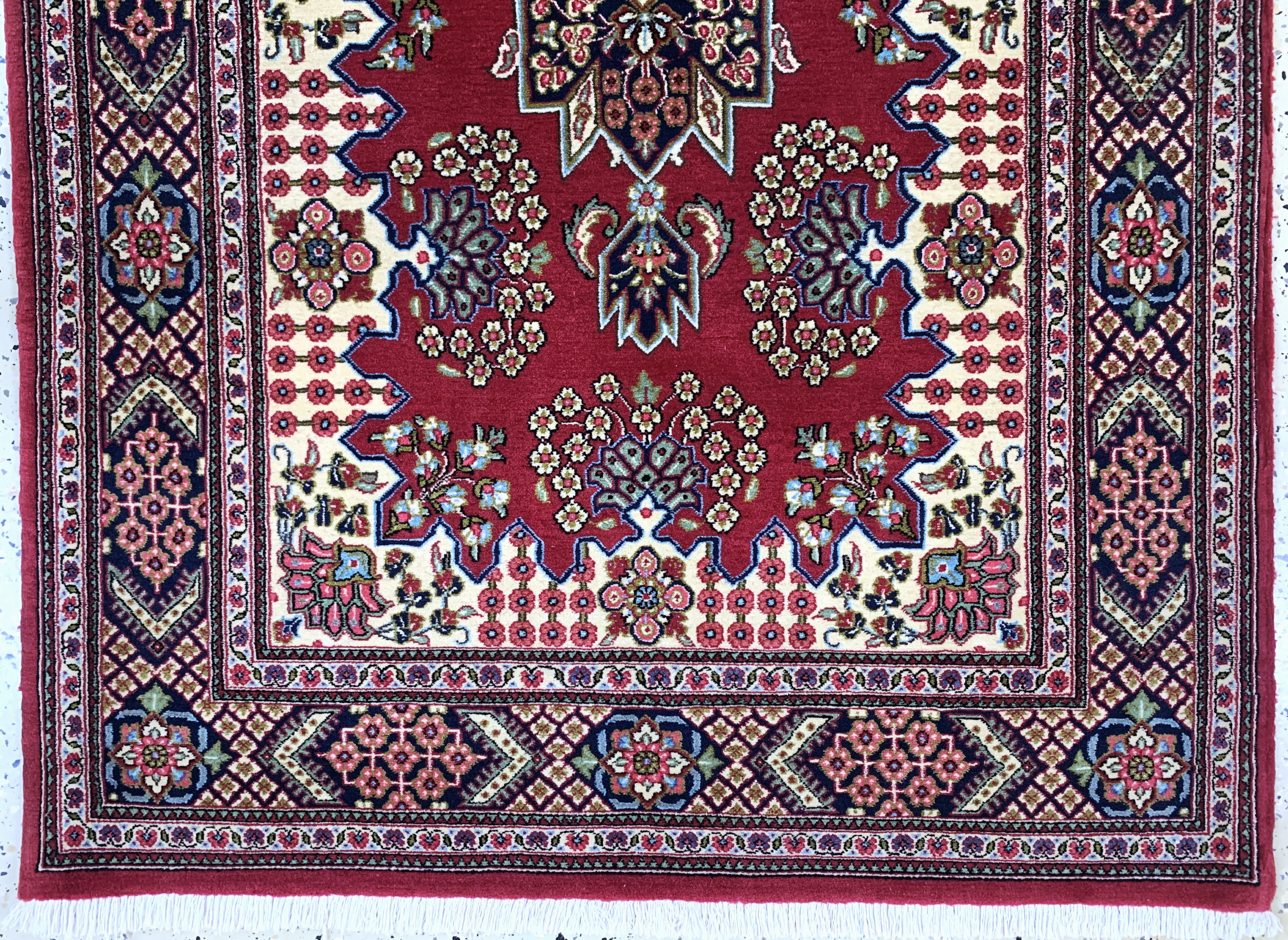 Detail b: Ghom Kork, Persien, Ende 20.Jhd, Korkwolle auf Baumwolle, ca. 174 x 105 cm, EHZ: 1-2