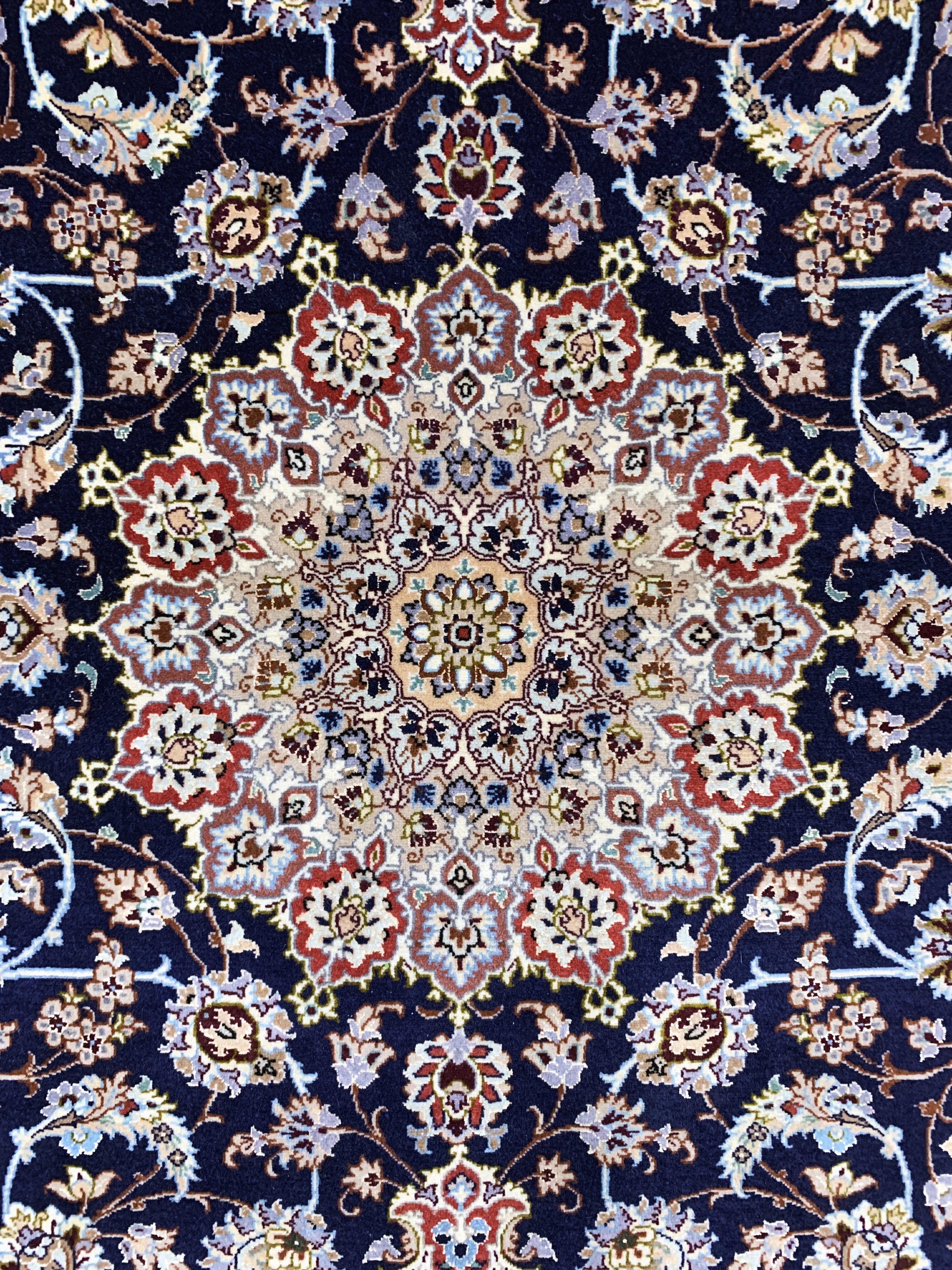 Detail d: Esfahan fein Persien, signiert"Davari", Ende 20.Jhd, Korkwolle mit und auf Seide, ca. 160 x 104 cm, EHZ: 1-2
