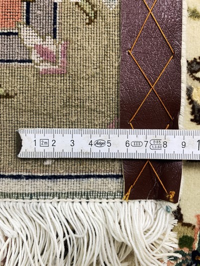 27022119i - Täbriz fein(50 Raj), Persien, Ende 20.Jhd, Korkwolle mit Seide, ca. 206 x 197 cm, ca. ...