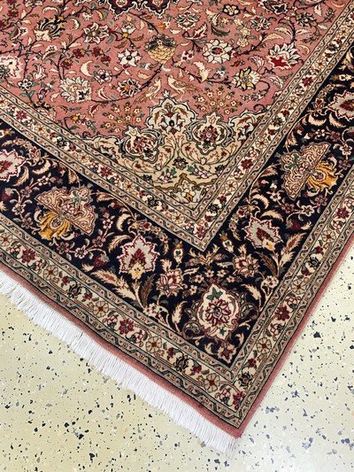 27022122a - Täbriz fein(50 Raj), Persien, Mitte 20.Jhd,Korkwolle mit Seide, ca. 205 x 205 cm, ca. ...