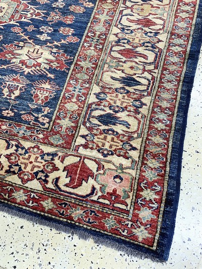 27022168d - Kazak neugeknüpft, Pakistan, Ende 20.Jhd, Wolle auf Wolle, ca. 285 x 220 cm, EHZ: 2 ...