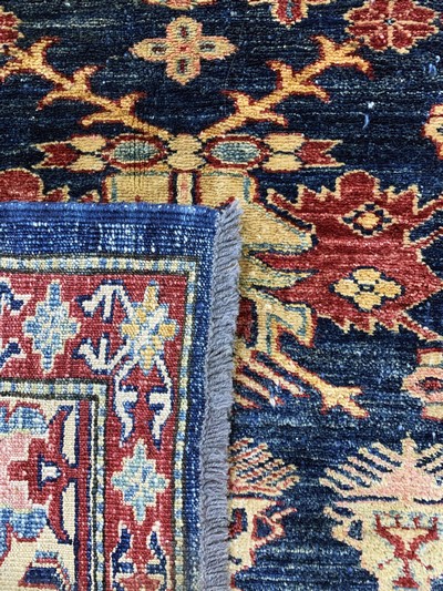 27022168g - Kazak neugeknüpft, Pakistan, Ende 20.Jhd, Wolle auf Wolle, ca. 285 x 220 cm, EHZ: 2 ...