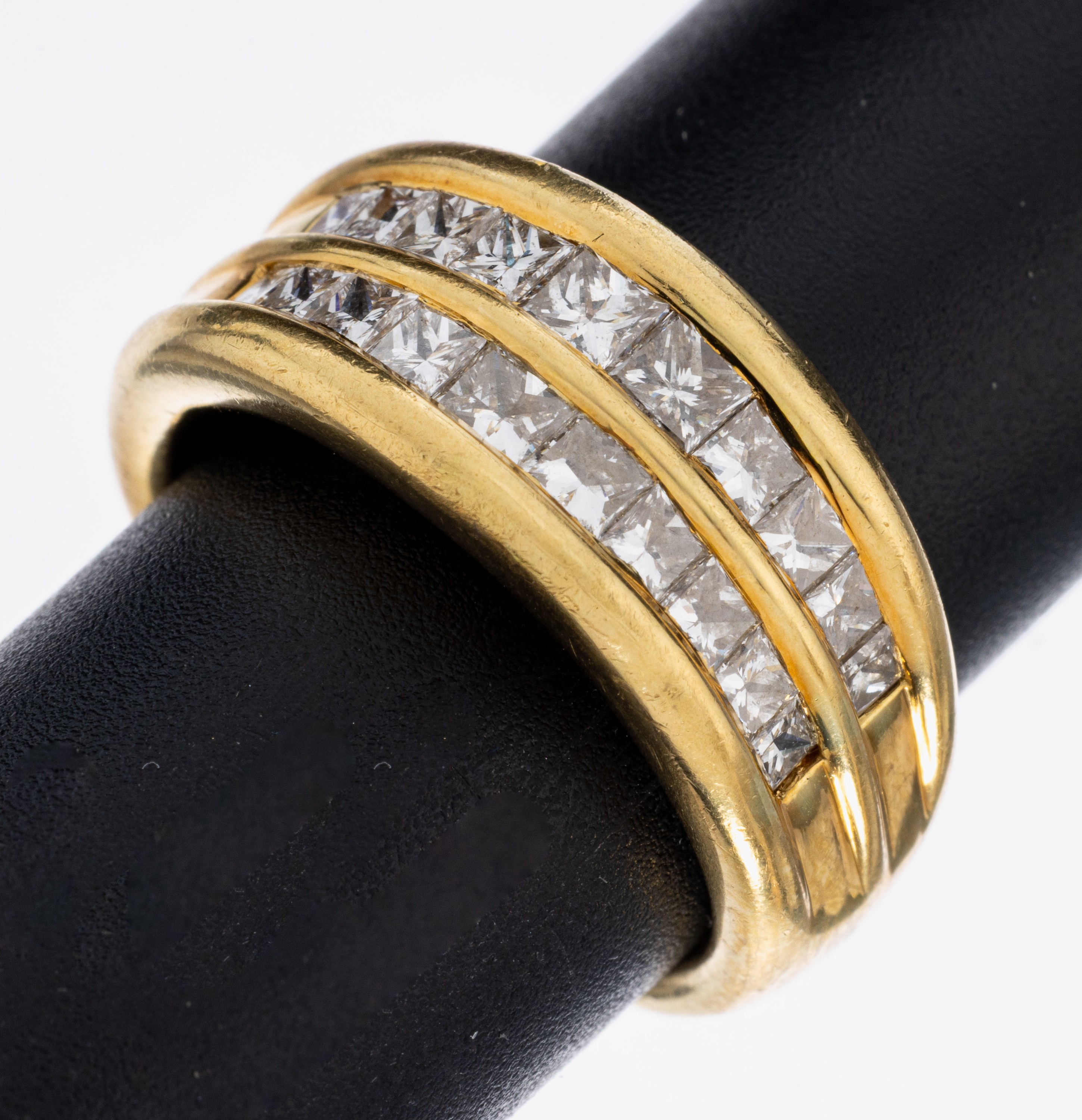 Image 27022362 - 18 kt Gold Diamant-Ring, GG 750/000, Princess Cut Diamanten zus. ca. 2.50 ct ...