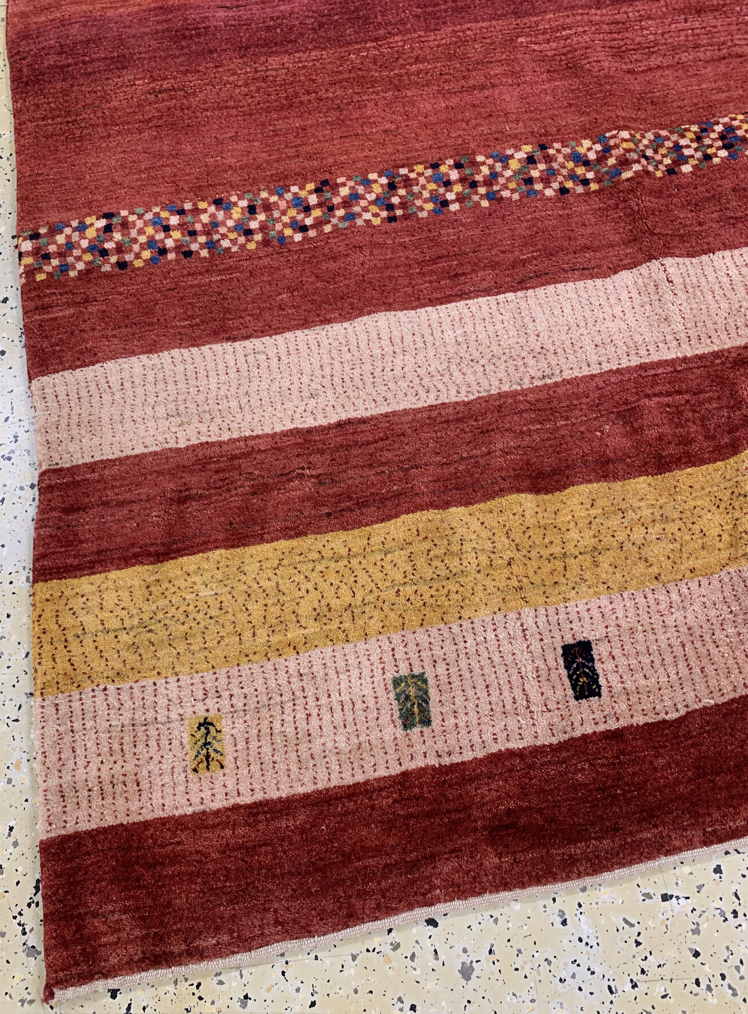 Detail d: Gabbeh fein Loribaft, Persien, Ende 20.Jhd,Wolle auf Wolle, ca. 250 x 166 cm, EHZ: 1-2