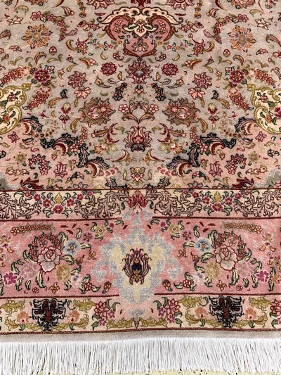 27022364b - Täbriz fein(50 Raj), Persien, Mitte 20.Jhd,Korkwolle mit Seide, ca. 290 x 200 cm, ca. ...