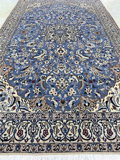 27022367f - Nain fein(9 La), Persien, Mitte 20.Jhd, Korkwolle mit Seide, ca. 280 x 170 cm, ca. ...