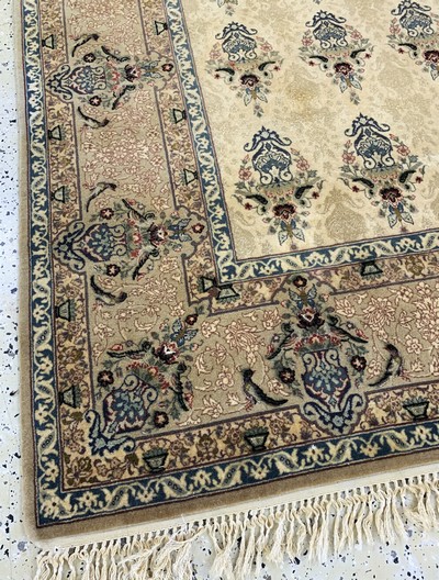 27022393f - Esfahan fein Persien, signiert´Davari´, Ende 20.Jhd, Korkwolle mit und auf Seide, ca. ...