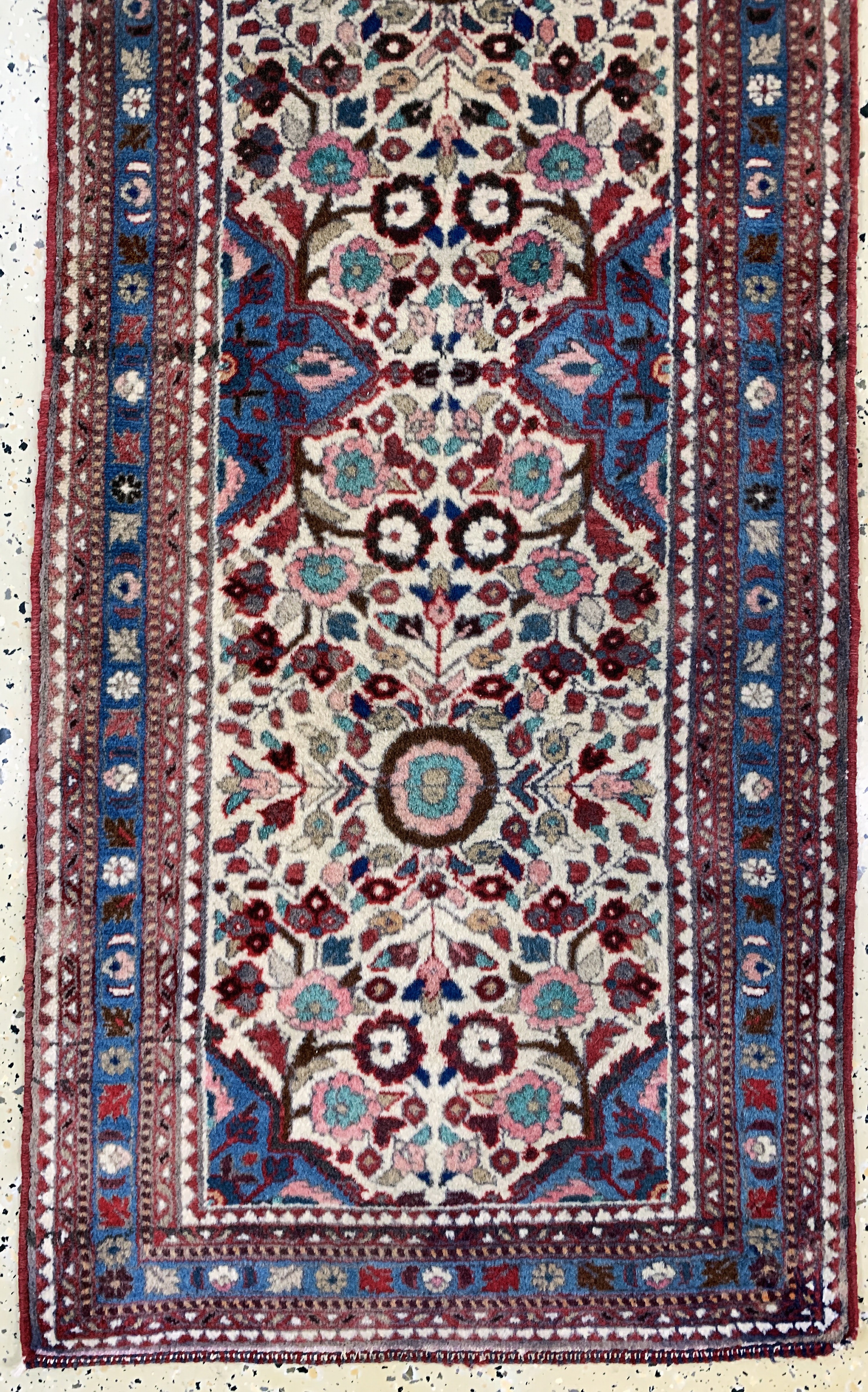 Detail c: 2 Lots Mud & Rodbar, Persien, Ende 20.Jhd, Wolle auf Baumwolle, ca. 290 x 64 cm & ca. 200 x 50 cm, EHZ: 2