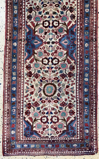 27022423c - 2 Lots Mud & Rodbar, Persien, Ende 20.Jhd, Wolle auf Baumwolle, ca. 290 x 64 cm & ca. ...