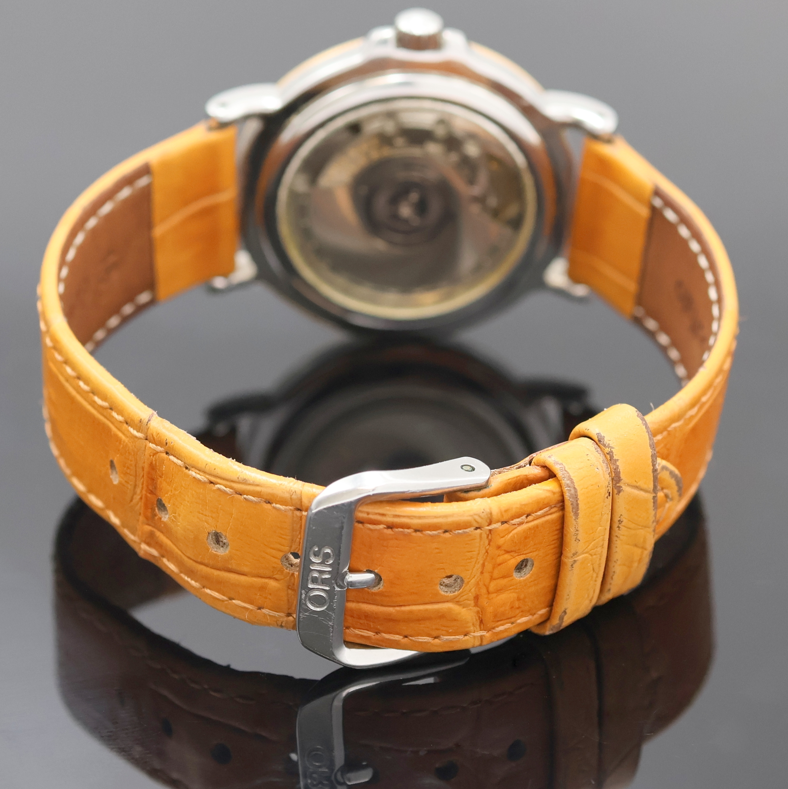 Detail c: ORIS Armbanduhr in Edelstahl/Gold, Schweiz um 1990, Automatik, beids. vergl. Geh., Boden aufgedr., neutr. Lederband m. orig. Dornschl., cremefarb. ...