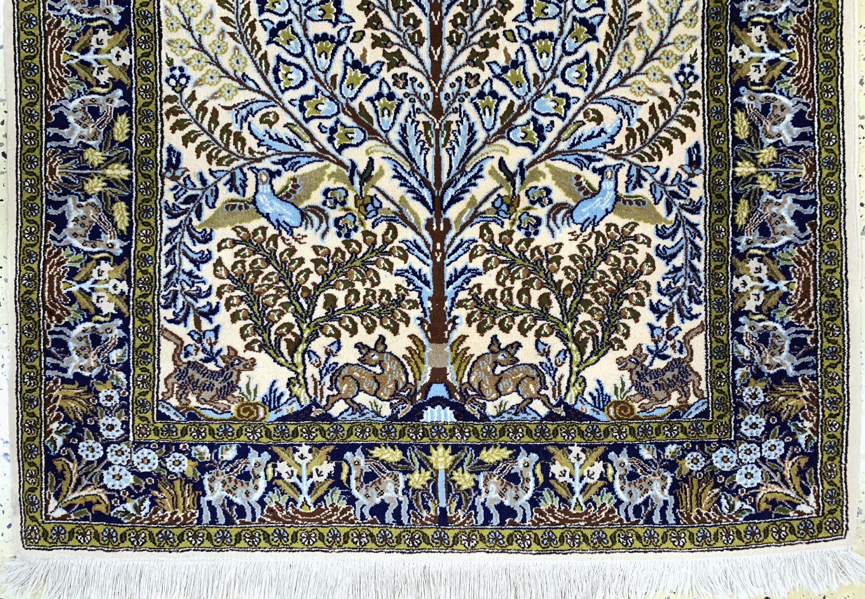 Detail b: Ghom, Persien, Ende 20.Jhd, Wolle mit Seide, ca. 160 x 112 cm, EHZ: 2