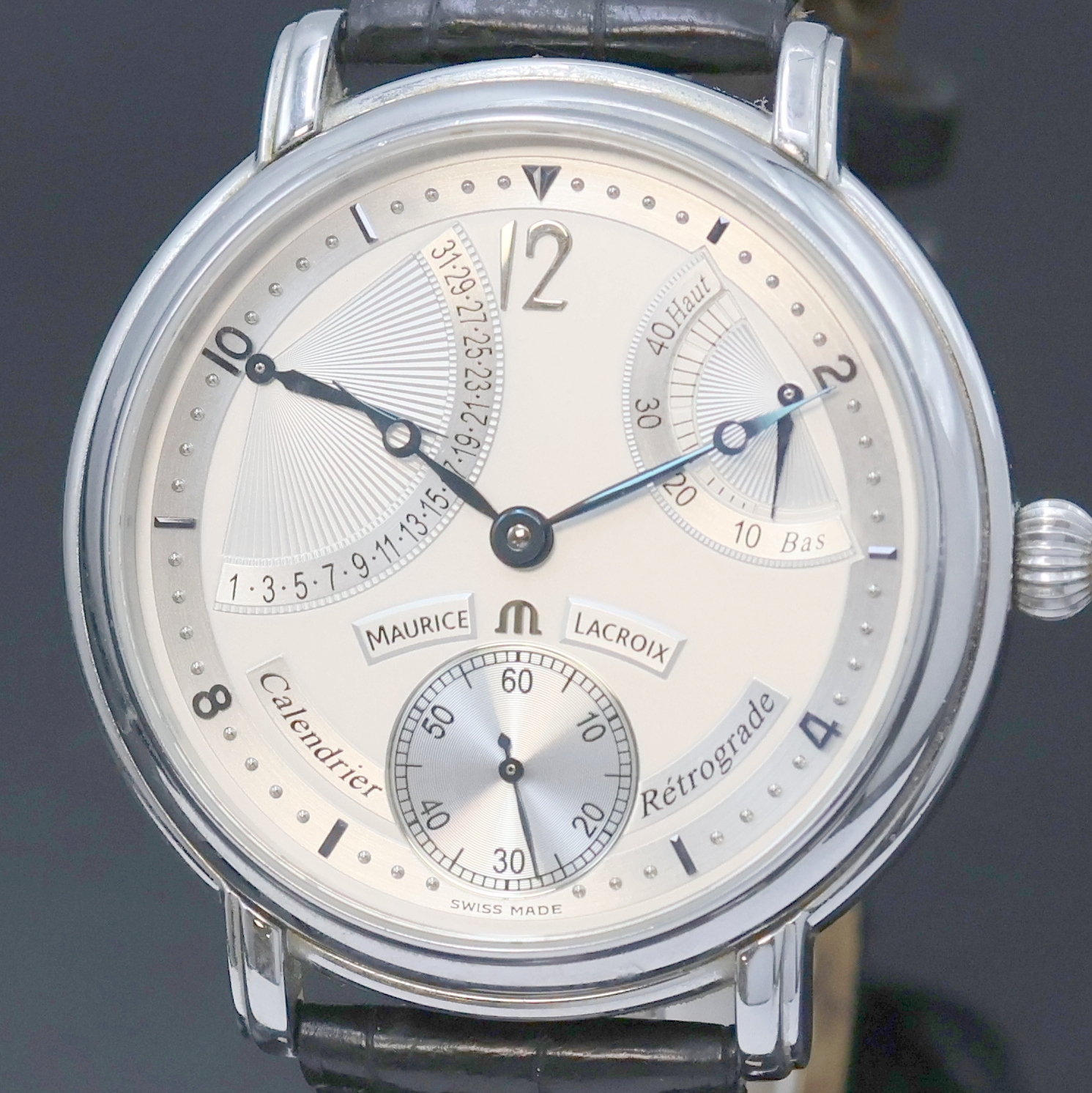 Detail a: MAURICE LACROIX Masterpiece Retrograde, Schweiz verk. lt. Pap. 02/2004, Handaufzug, Edelstahlgeh., beids. vergl., Boden 8-fach verschr., orig. ...