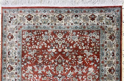 27022530a - Hereke Seide fein, China, Ende 20.Jhd, reine Naturseide, ca. 154 x 92 cm, ca. 1,0 Mio. ...