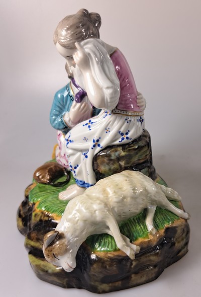 27022536d - 2 Porzellangruppen nach Höchster Vorbild, 19./20.Jh., Porzellan, farbig staffiert, ...