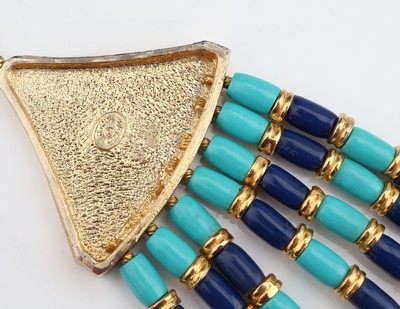 27022552a - Modeschmuckcollier, HATTIE CARNEGIE, USA um 1950, Metall vergoldet, abstrakte ...