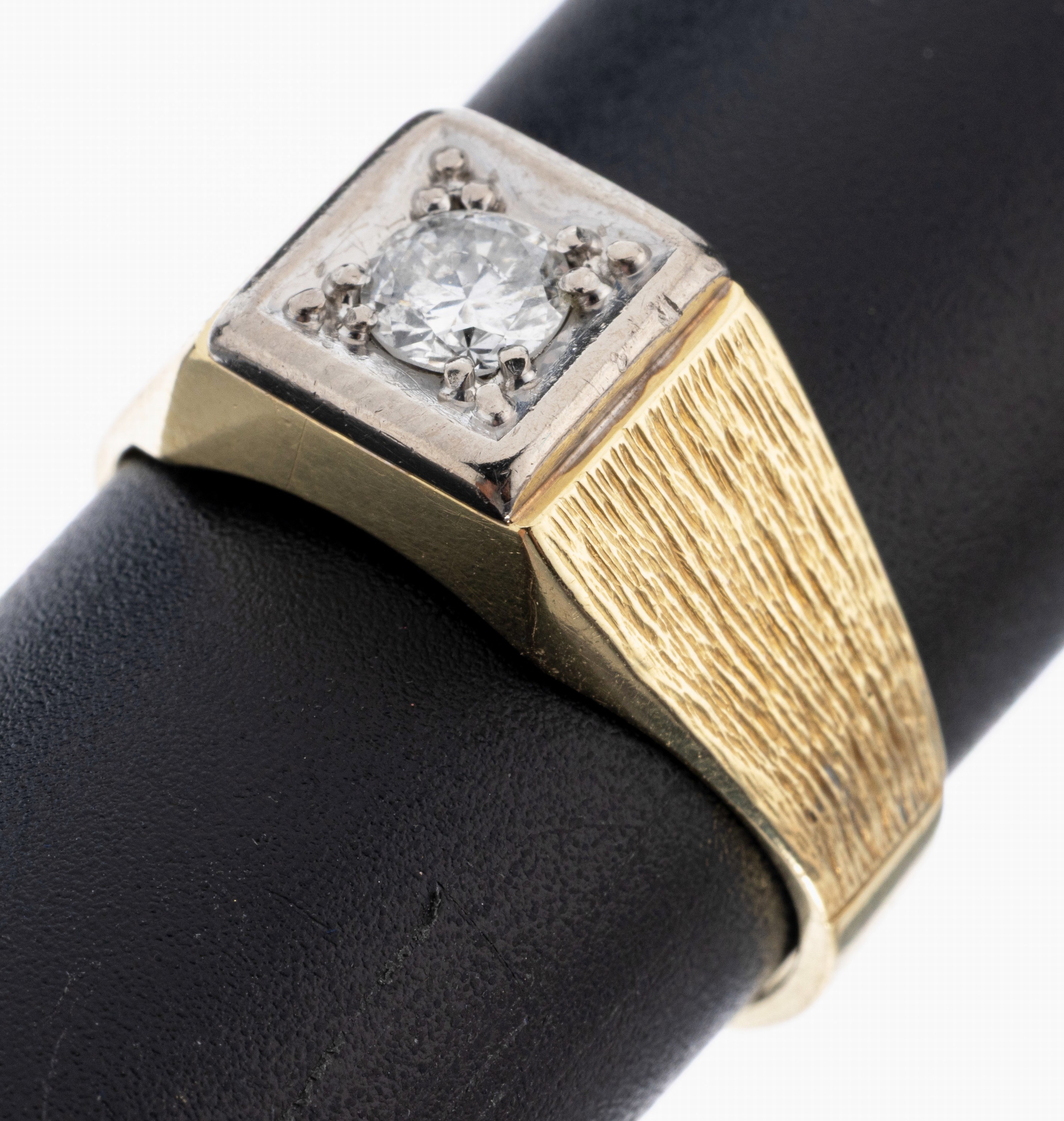 Image 27022670 - 14 kt Gold Brillant-Ring, GG/WG 585/000, Ringschultern strukt., in WG gefasster ...