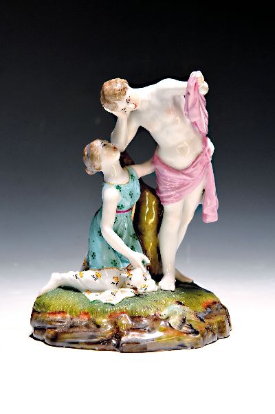 Image Porzellanfigur ´Die erlegte Taube´, Hoechst, Entw. Johann Peter Melchior, 19.Jh., ...